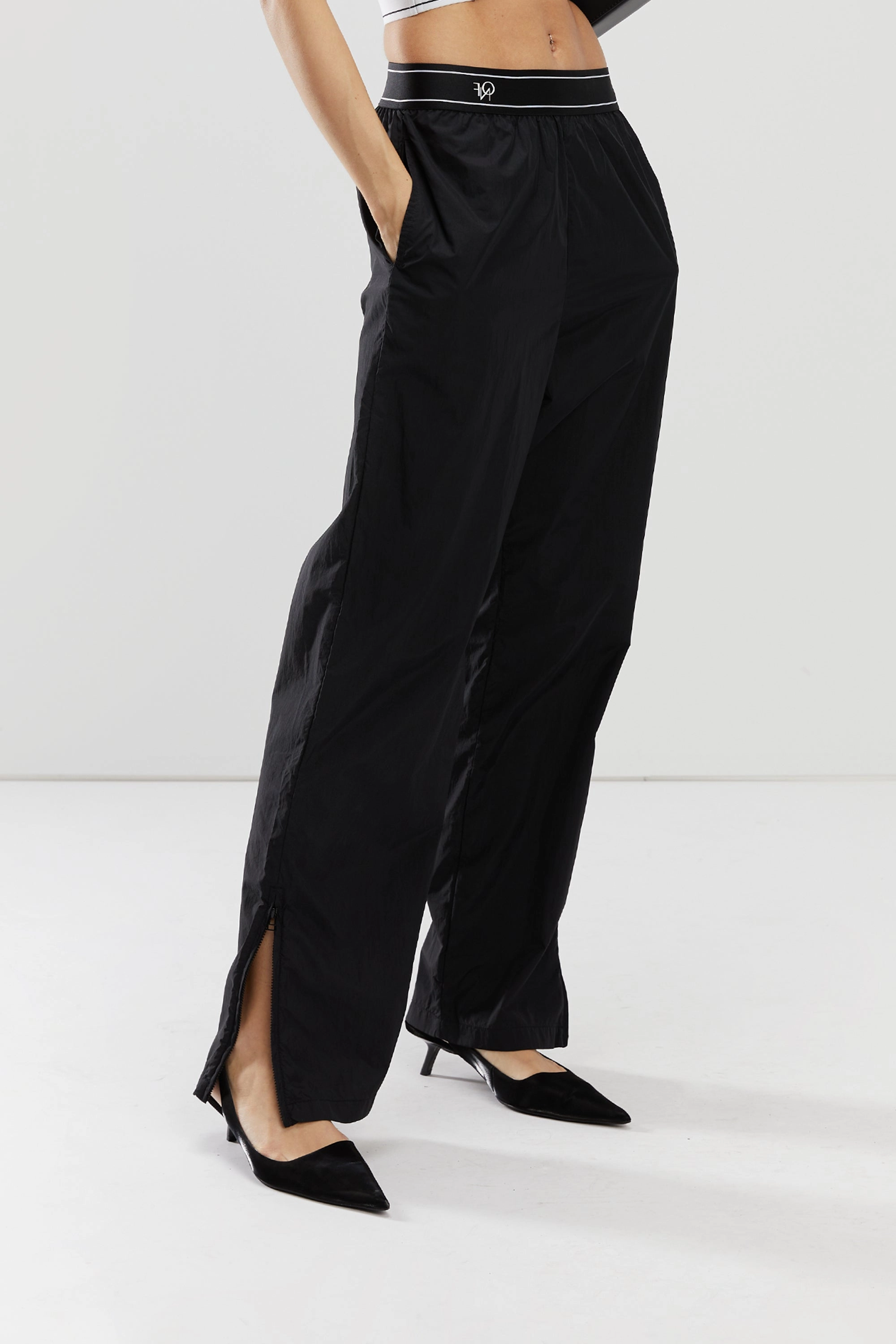 Rugged Comfort TRACK PANT