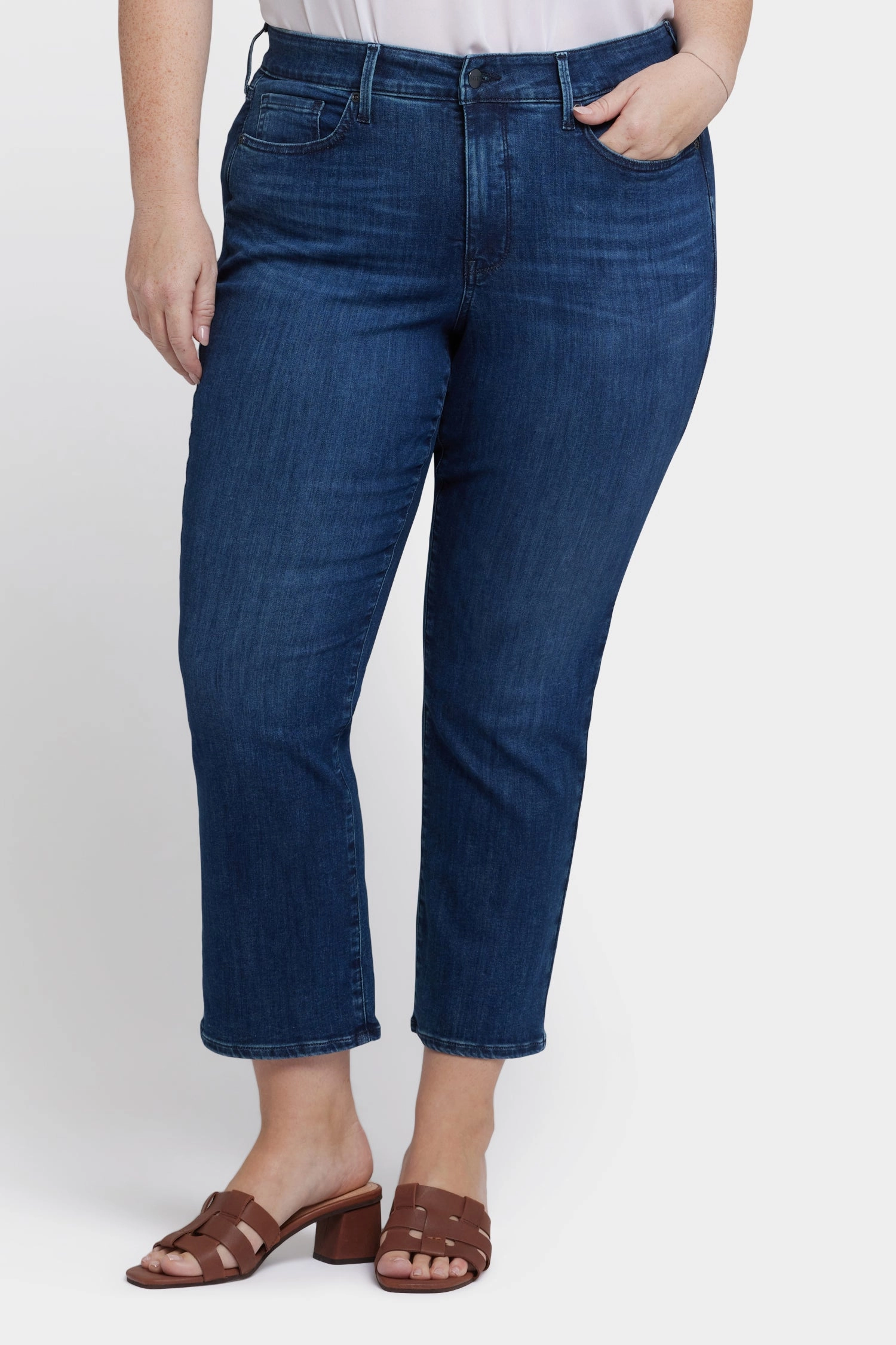 Marilyn Straight Ankle Jeans In Plus Size - Ibiza Blues Traveler Gear Stretch Creative Look