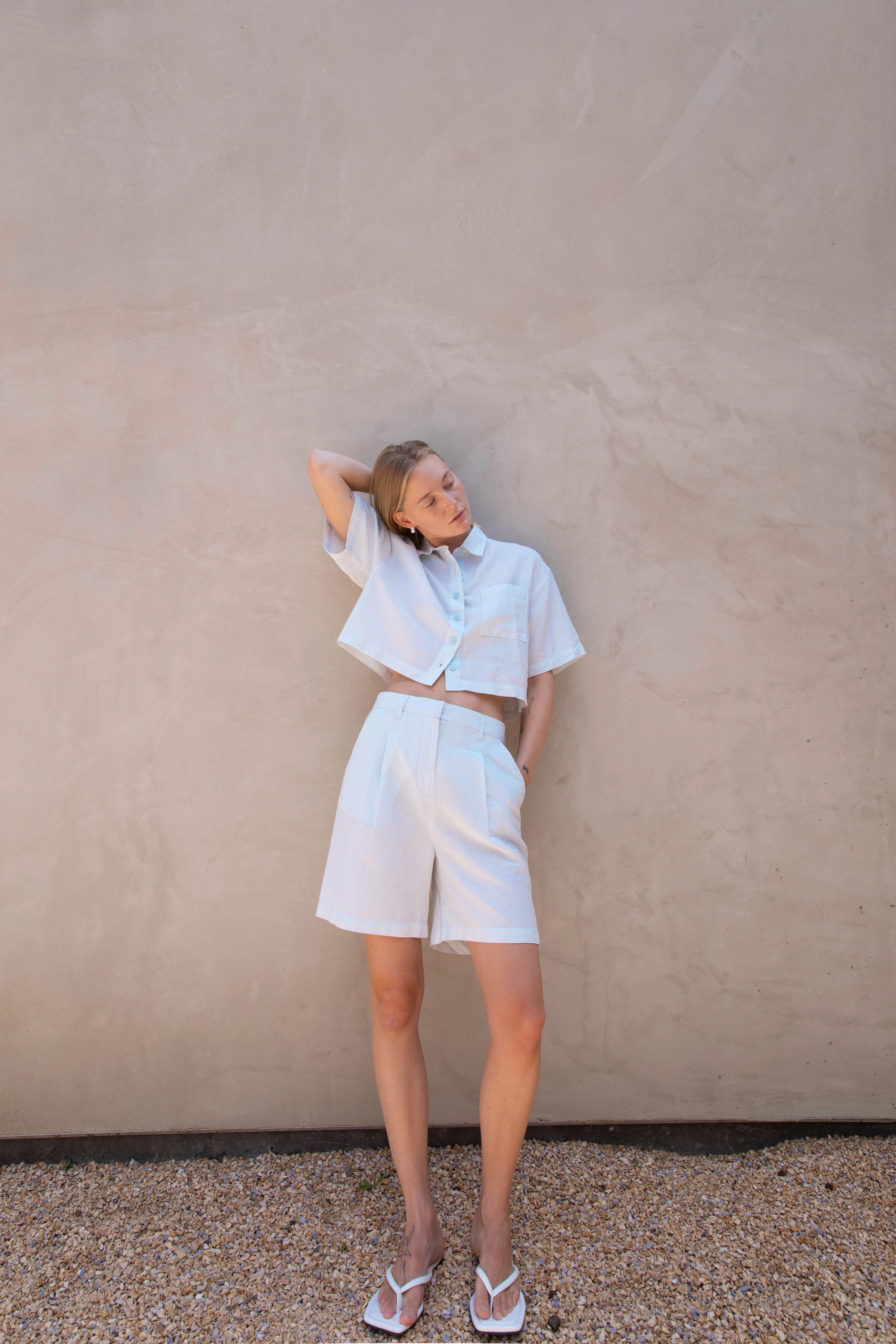 Ultra Soft Waistband LINEN BLEND SHORT