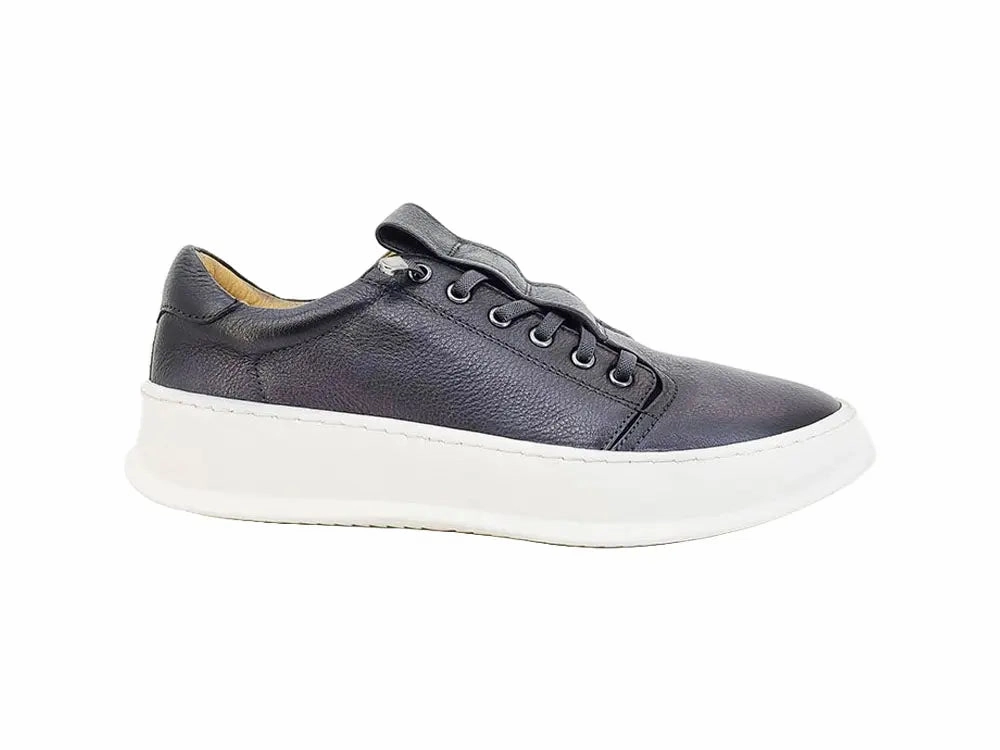 Sneaker Retailers Fast Outing Genuine Calfskin Slip-On Sneakers