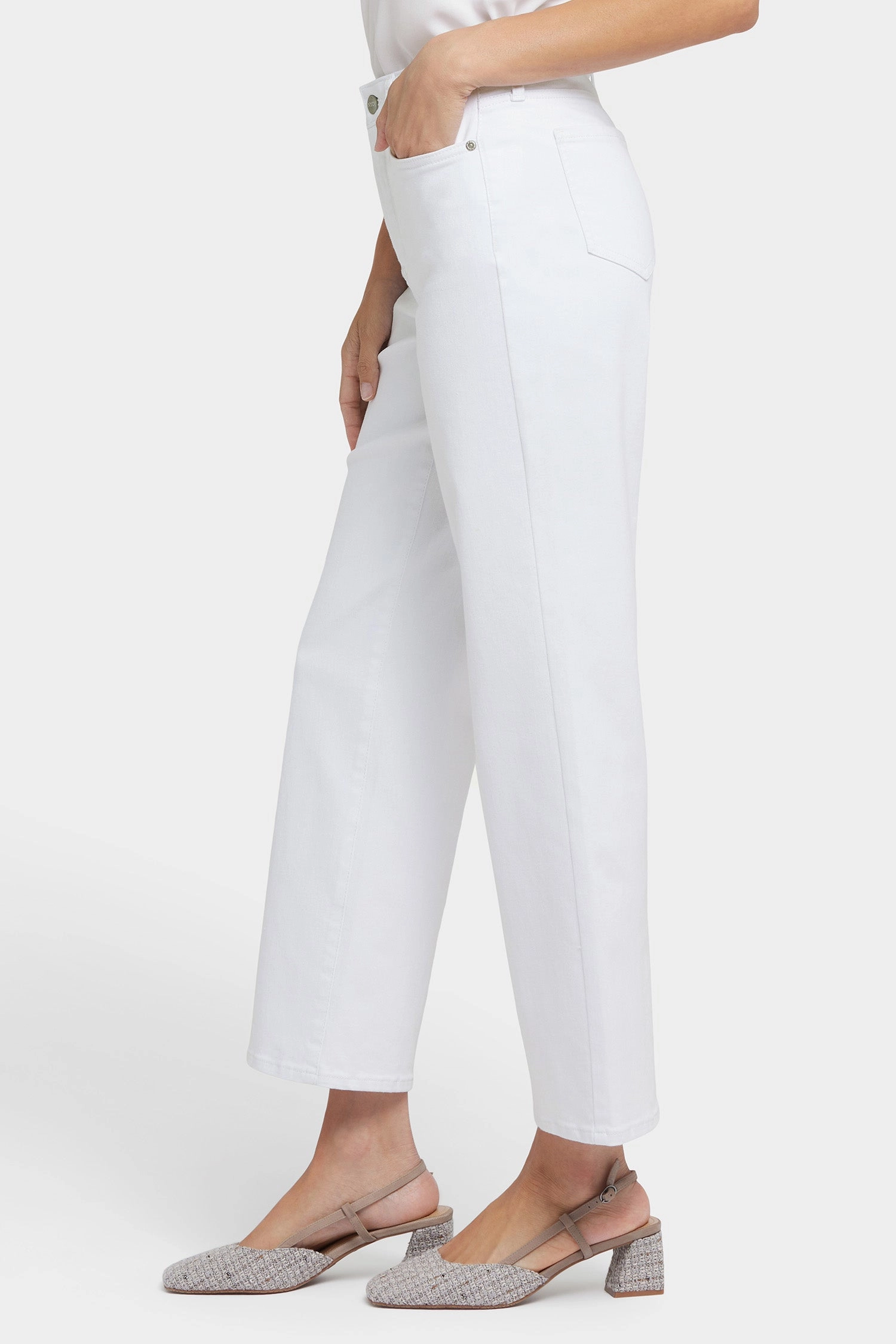 Bailey Relaxed Straight Ankle Jeans In Petite - Optic White Office Wear Trendy Home Comfort Relaxed Style Weekend Style High Quality