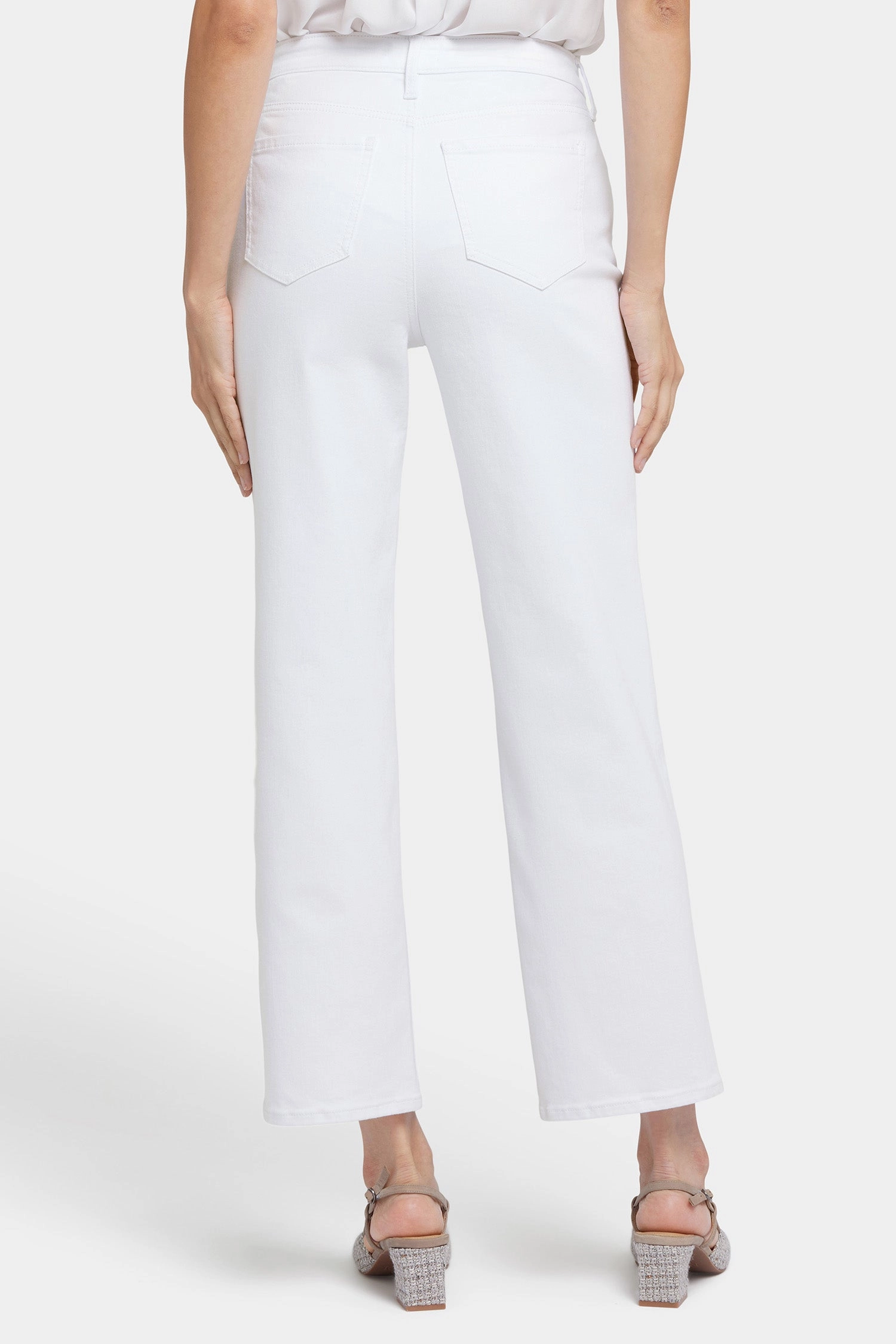 Acid Wash Effect Bailey Relaxed Straight Ankle Jeans In Petite - Optic White