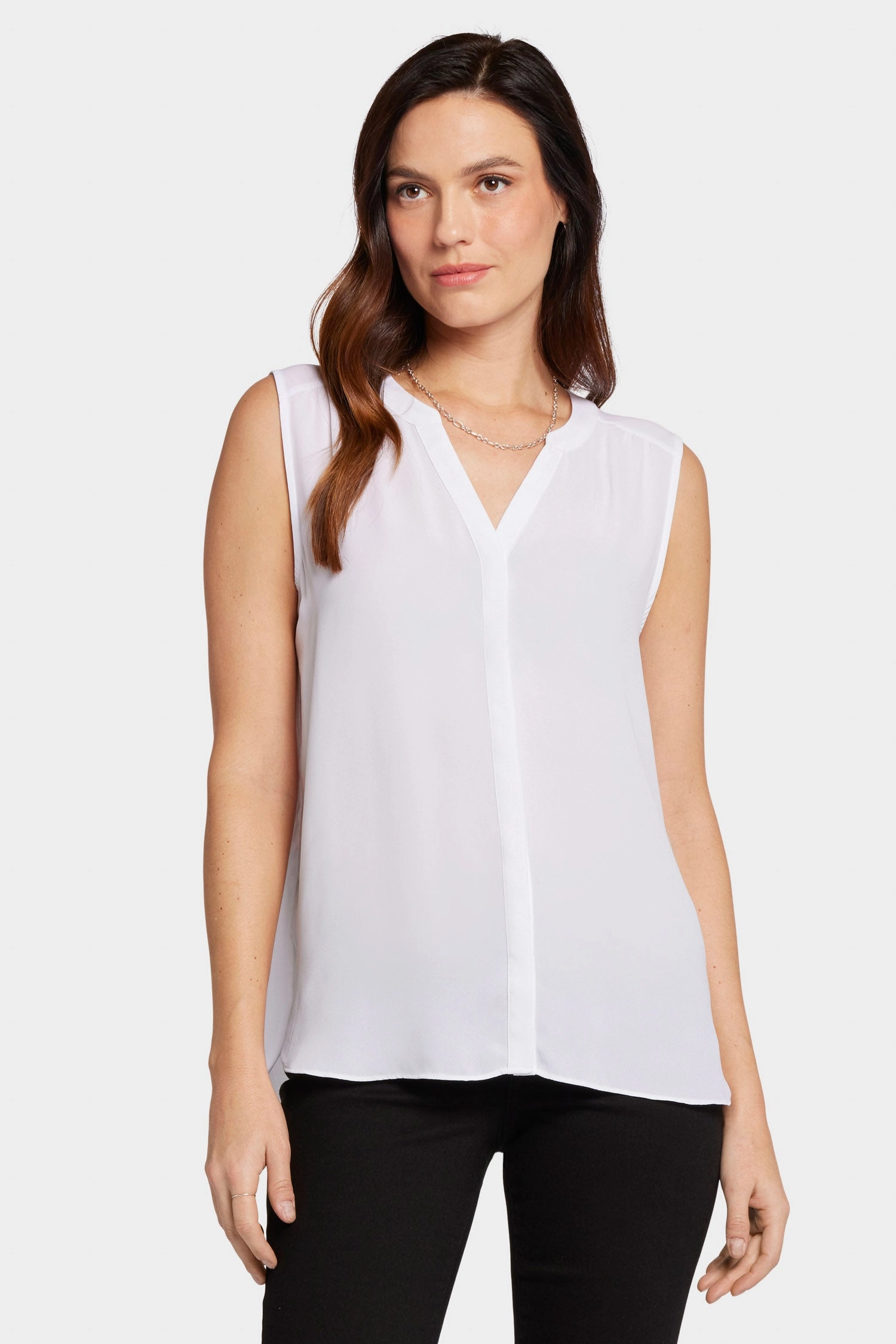 Weekend Adventure Everyday Look Sleeveless Pintuck Blouse - Optic White