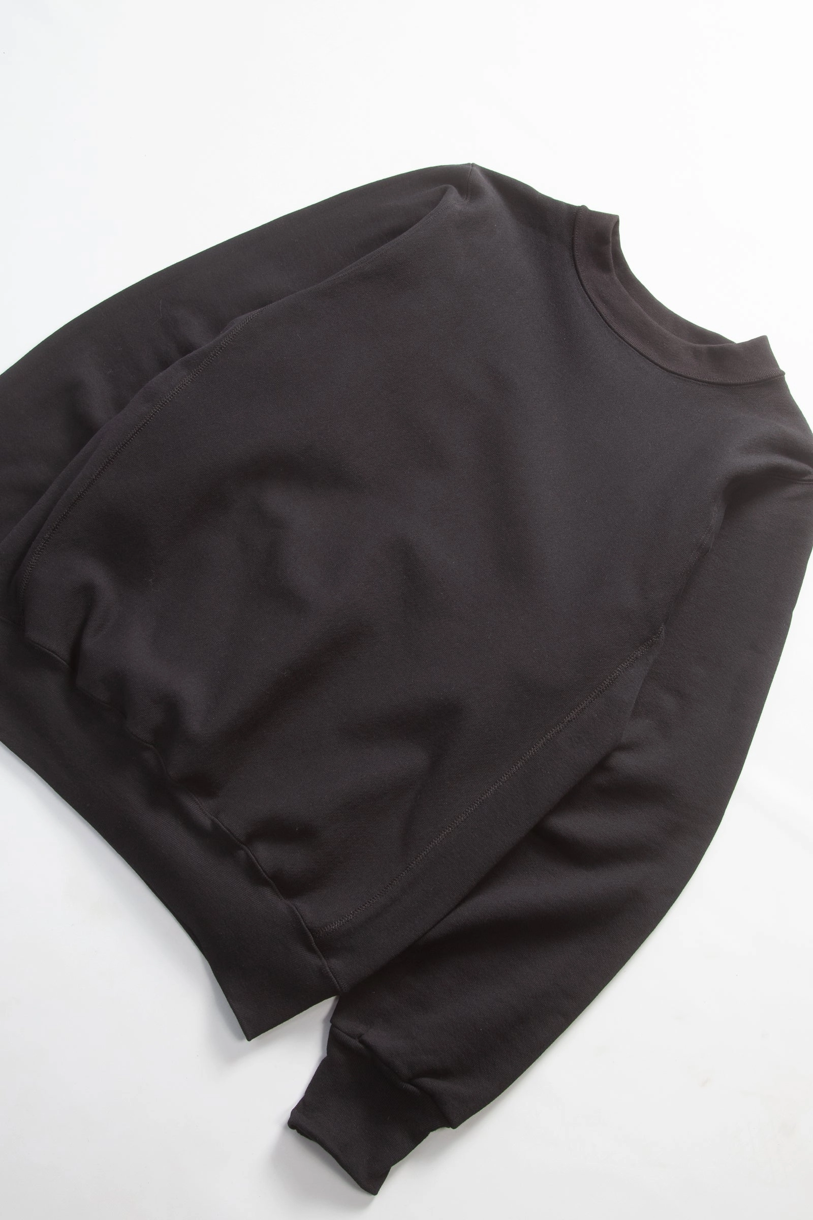 Snug Knit Snuggle Ready Lifewear USA - 12oz Sweatshirt - Black