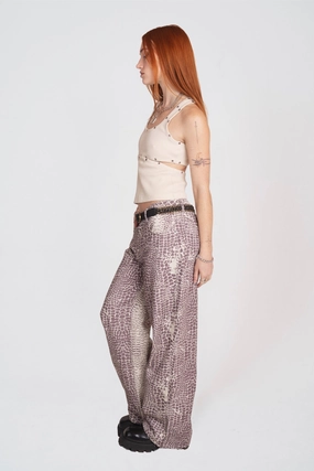 Chill Outfit Outfit Basic Bite Croc Print Release Jeans