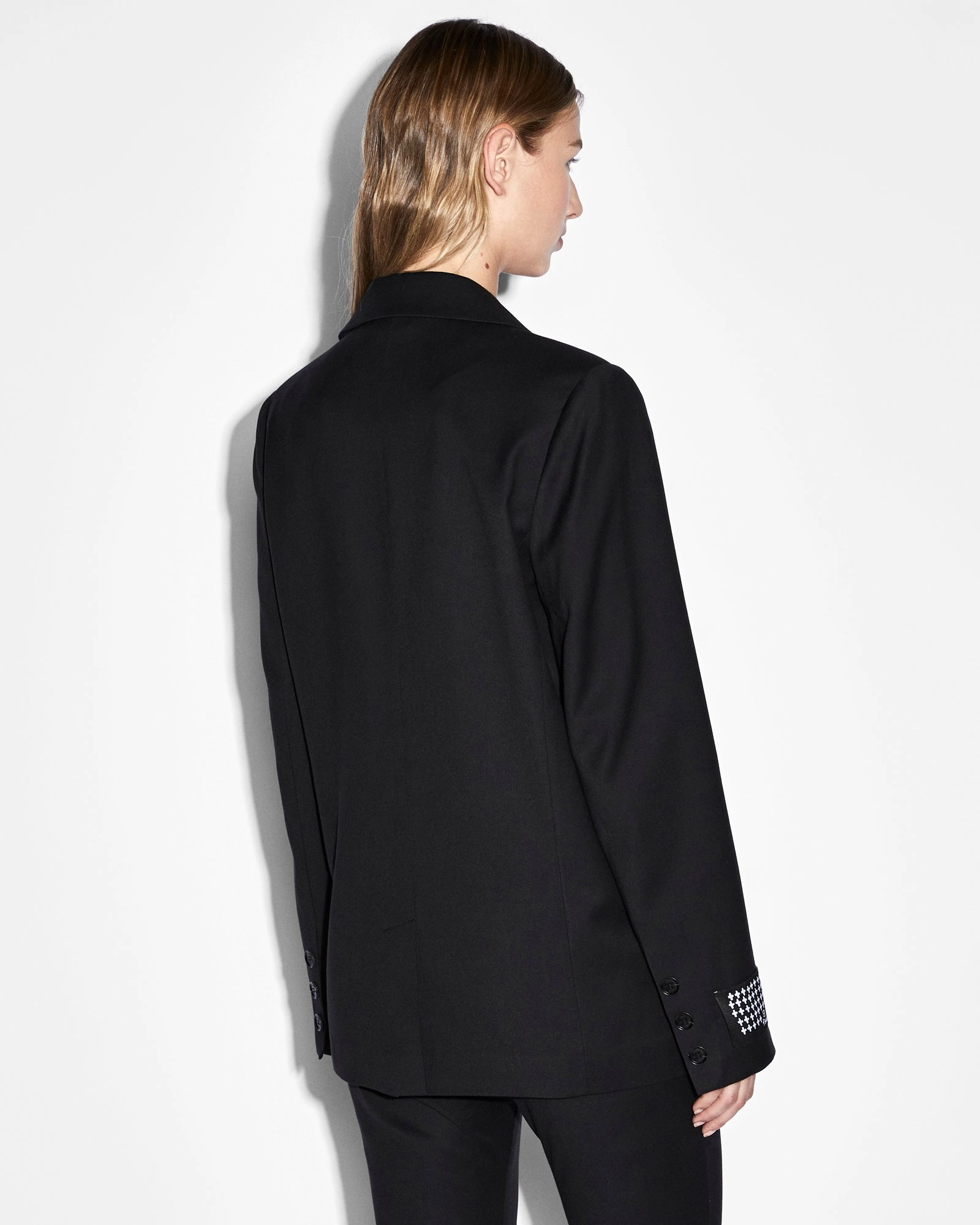 Reinforced Stitching Reflective details BOND BLAZER BLACK