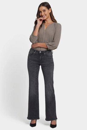 Ava Flared Jeans - Gloomy Marais No Gap Waist Engineering Anti Odor Fabric Treatment