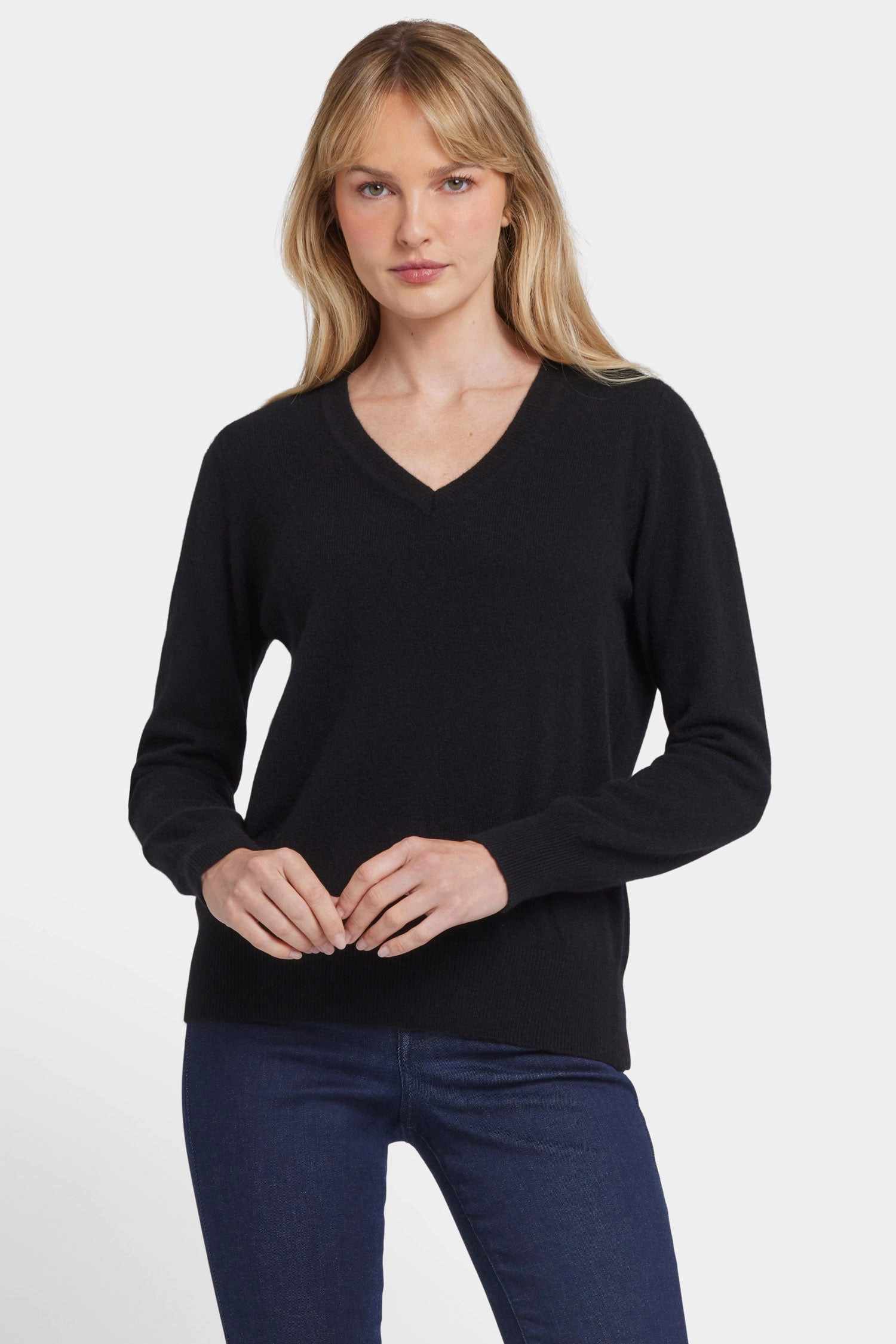 Cashmere Classic V-Neck Sweater - Black Multi Panel Construction Cozy Wear Design