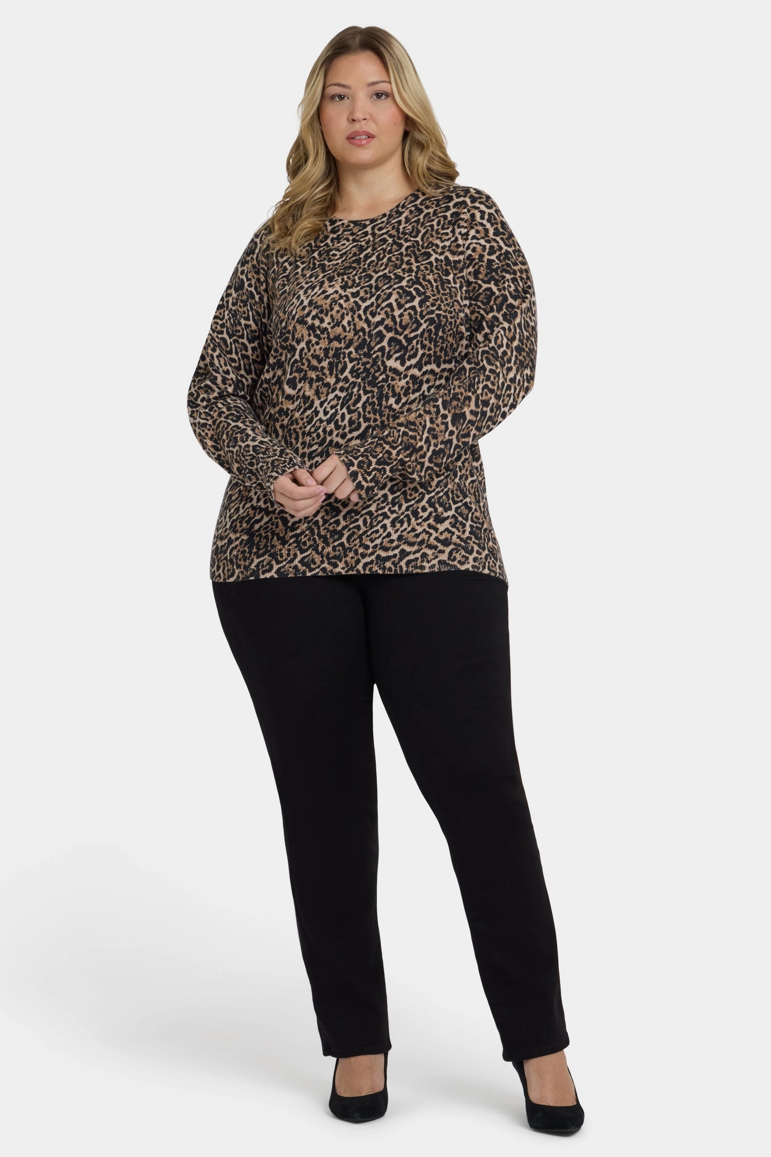 Cheetah Crewneck Sweater In Plus Size - Onyx Cheetah Multi Layer Insulation