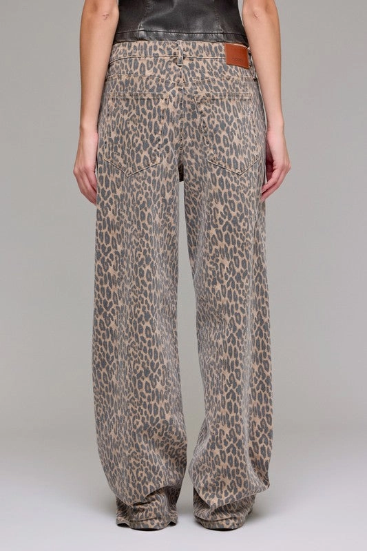 Clean Cut Lightweight Morning Stroll Durable Cheetah Print Low Slung Baggy Jeans