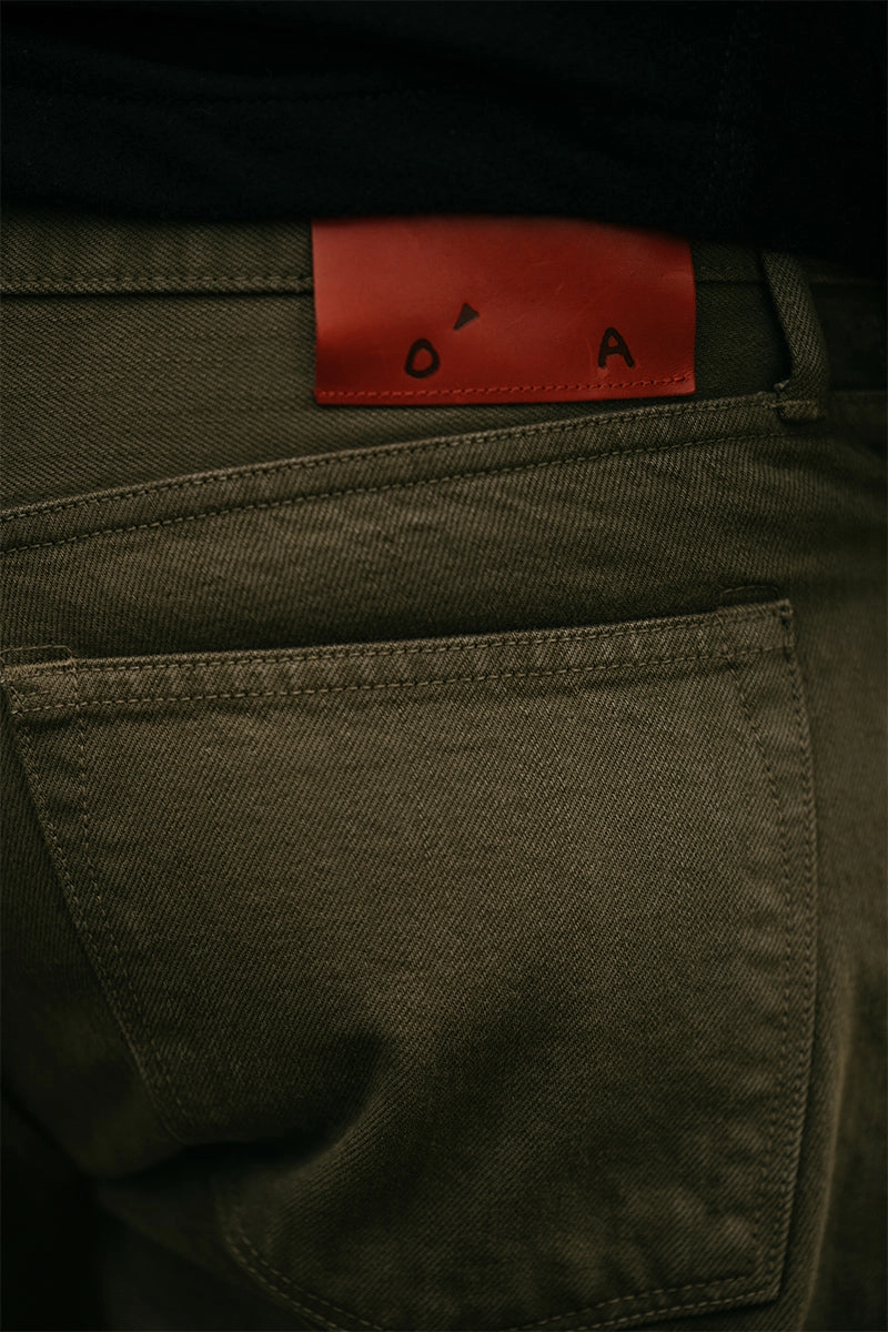 Daywear Option Traveler Gear Morning Stroll The Barrel Classic Straight Natural Slub - Military Green 14oz Selvedge