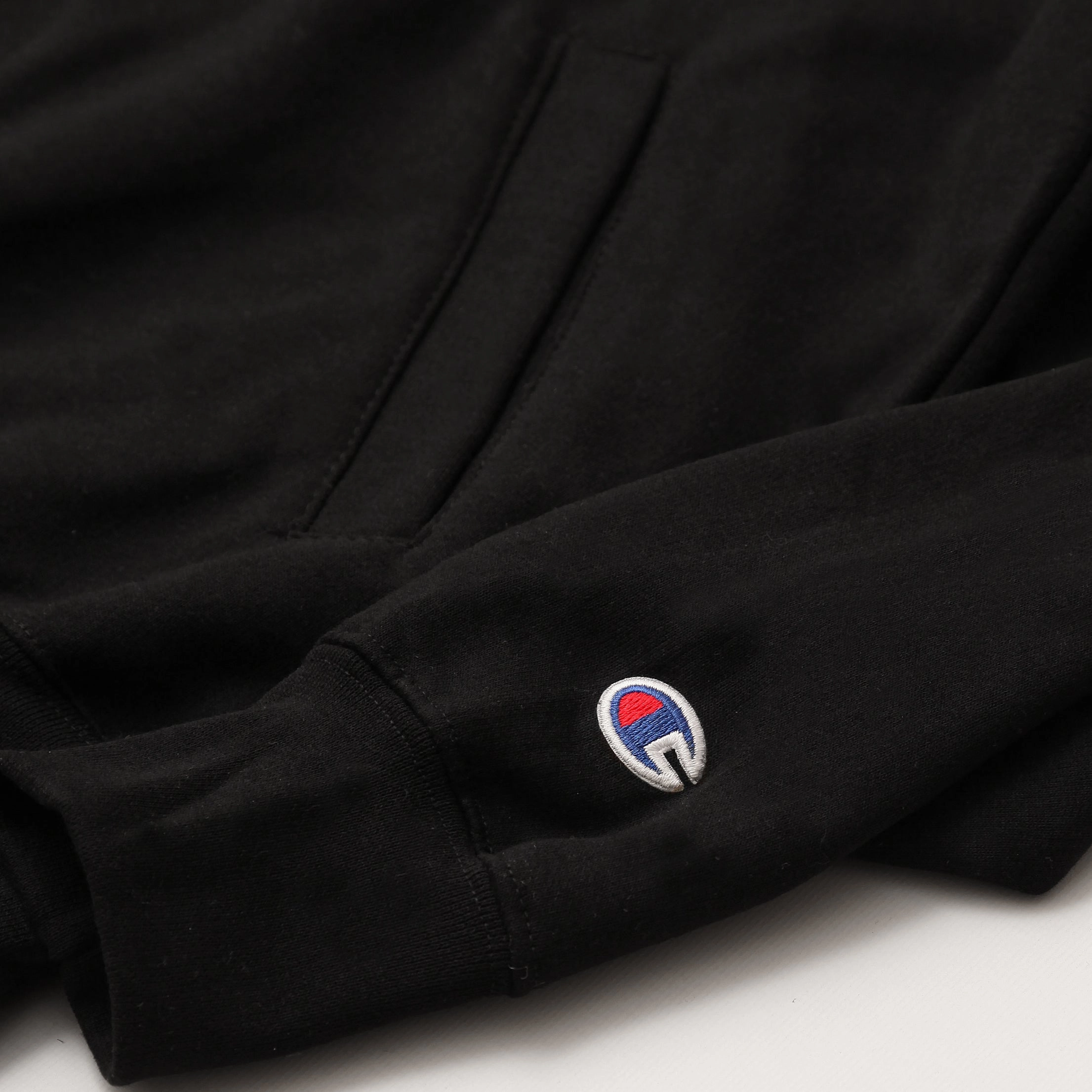 Champion - 9oz Quarter Zip - Black Soft Knit Wear Active Design