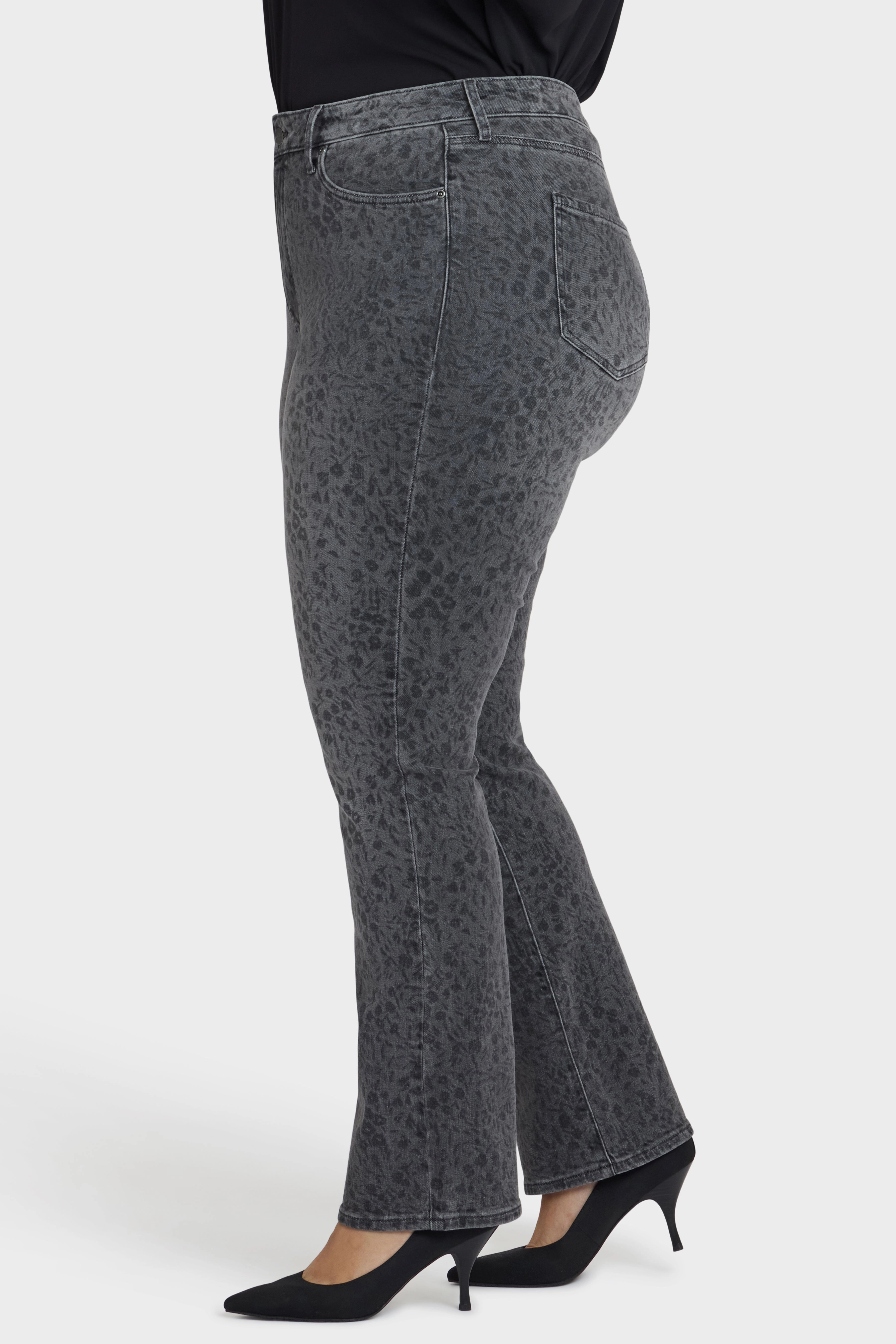 Marilyn Straight Jeans In Plus Size - Grey Daniela Ditsy Always Fits Well Comfy Wear