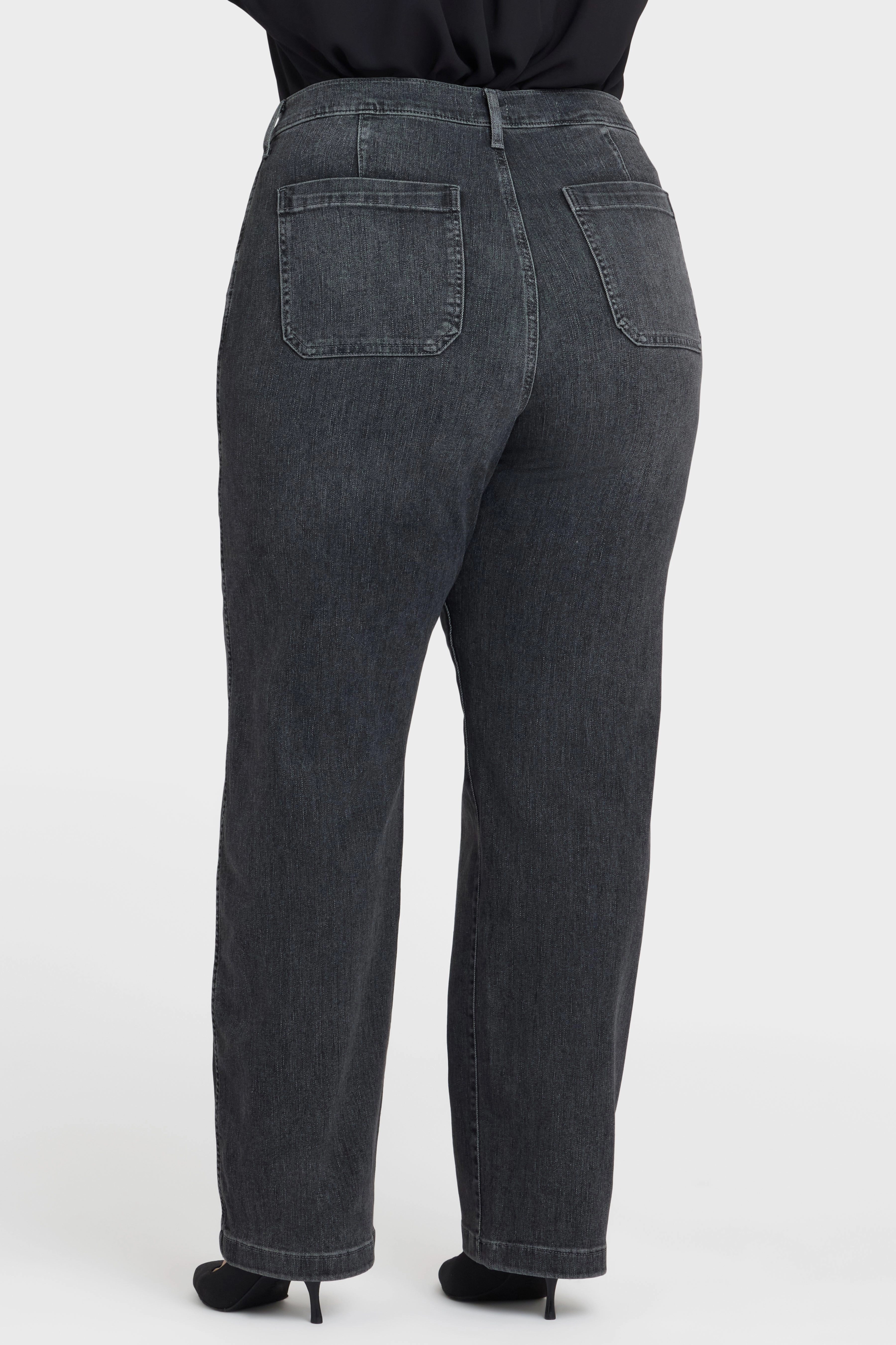 Brooke Loose Straight Jeans In Plus Size - Vintage Noir Minimalist Traveler Gear Bold Look