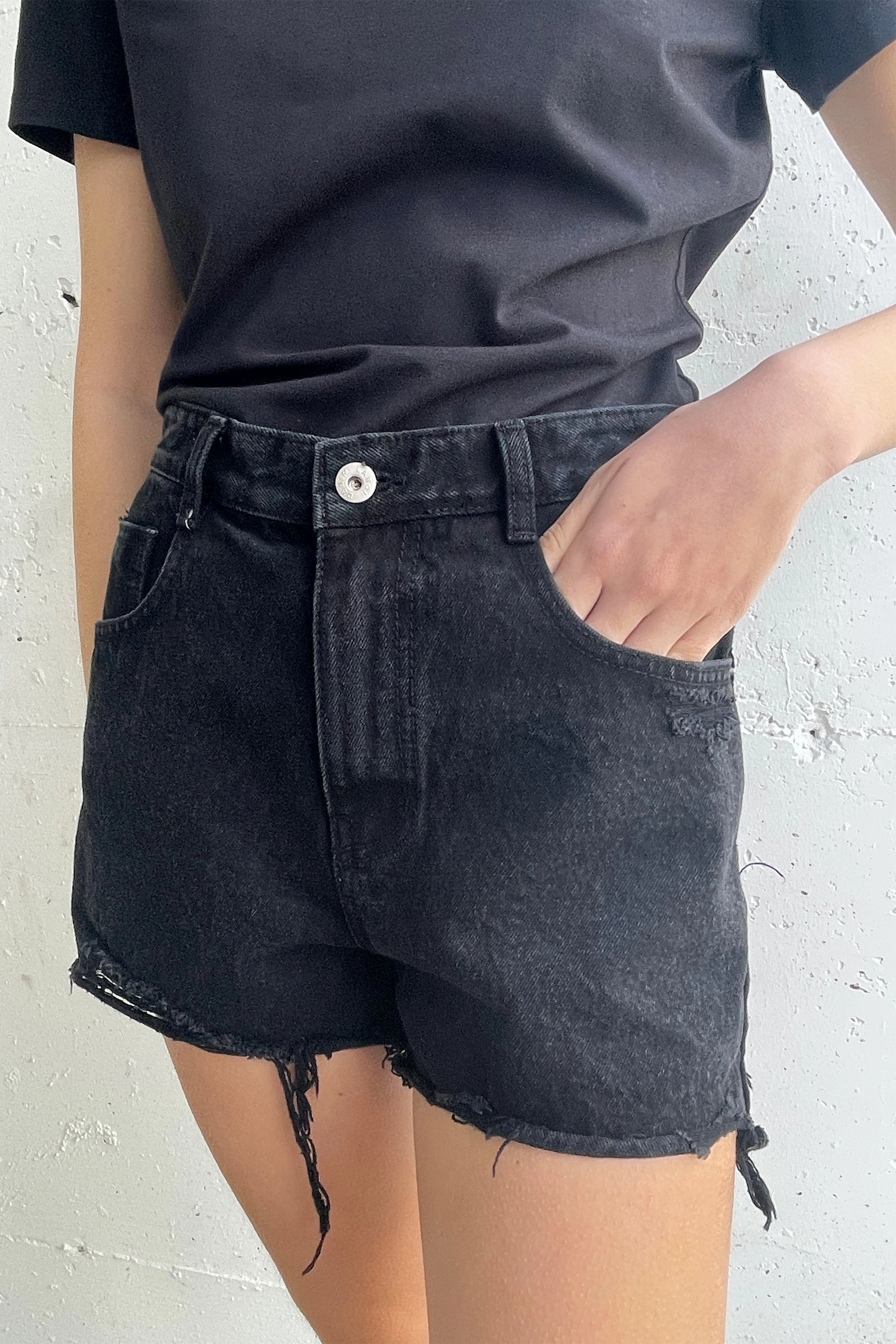 Machine-washable Bright Hues BLACK JEAN SHORT