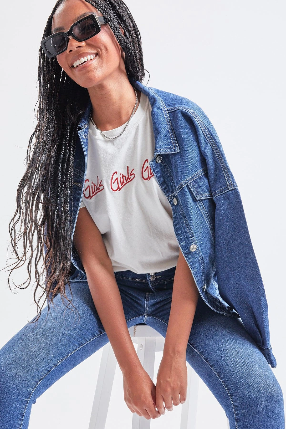 Magnetic Closure System Women's 80's Style Denim Jacket With Elastic Hem