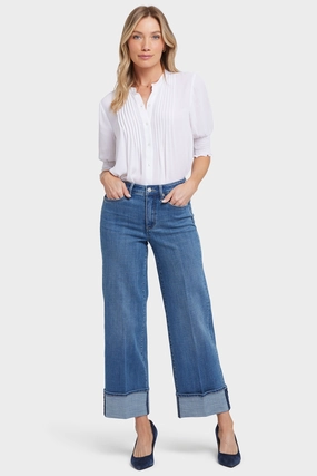 Elegant Minimalist Outdoor Adventure Smooth Style Teresa Wide Leg Jeans In Petite - Stillwater Lake