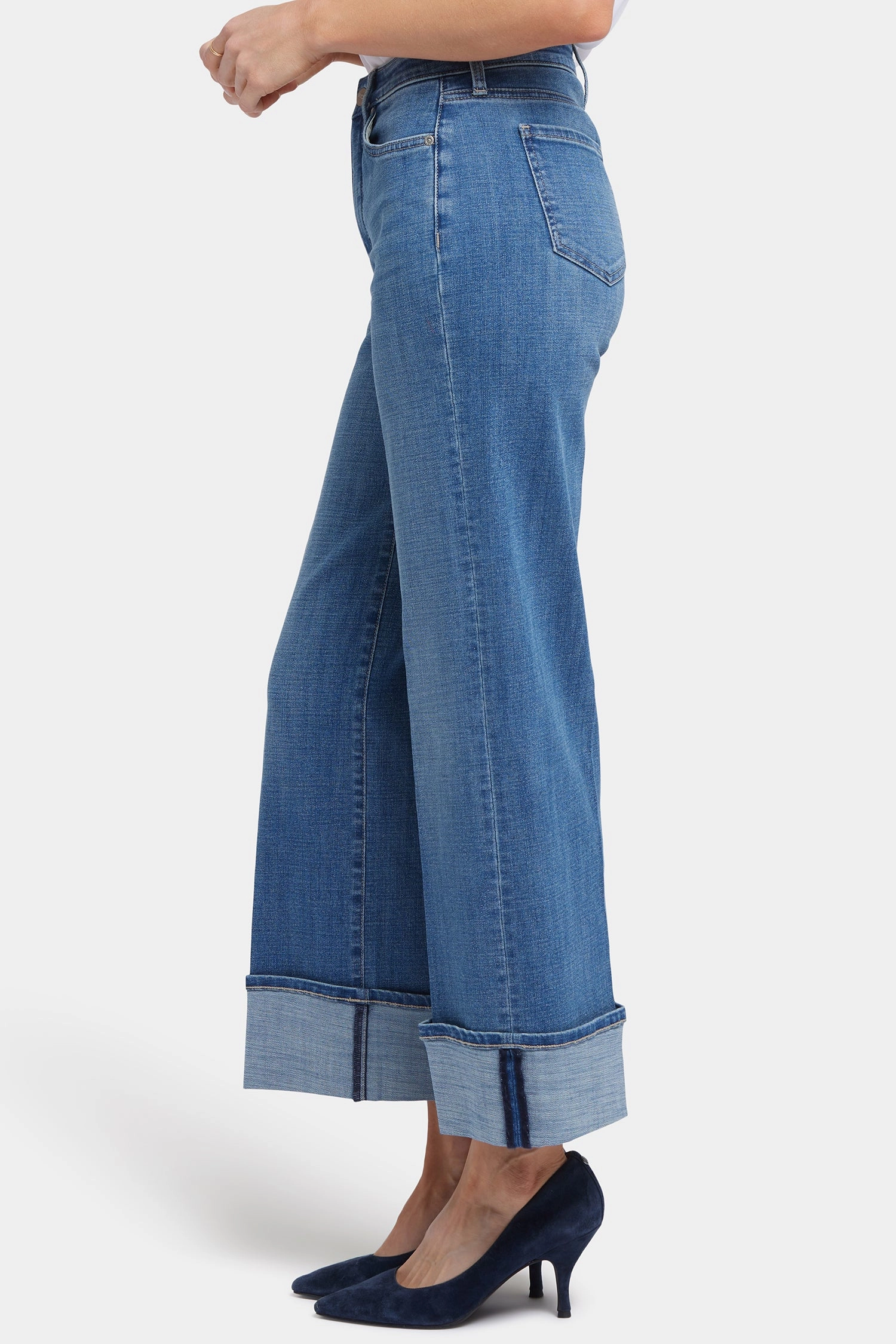 Teresa Wide Leg Jeans In Petite - Stillwater Lake Natural Style Low Effort