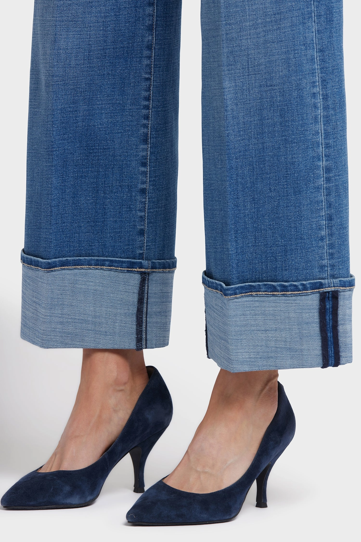 Teresa Wide Leg Jeans In Petite - Stillwater Lake Clean Aesthetic