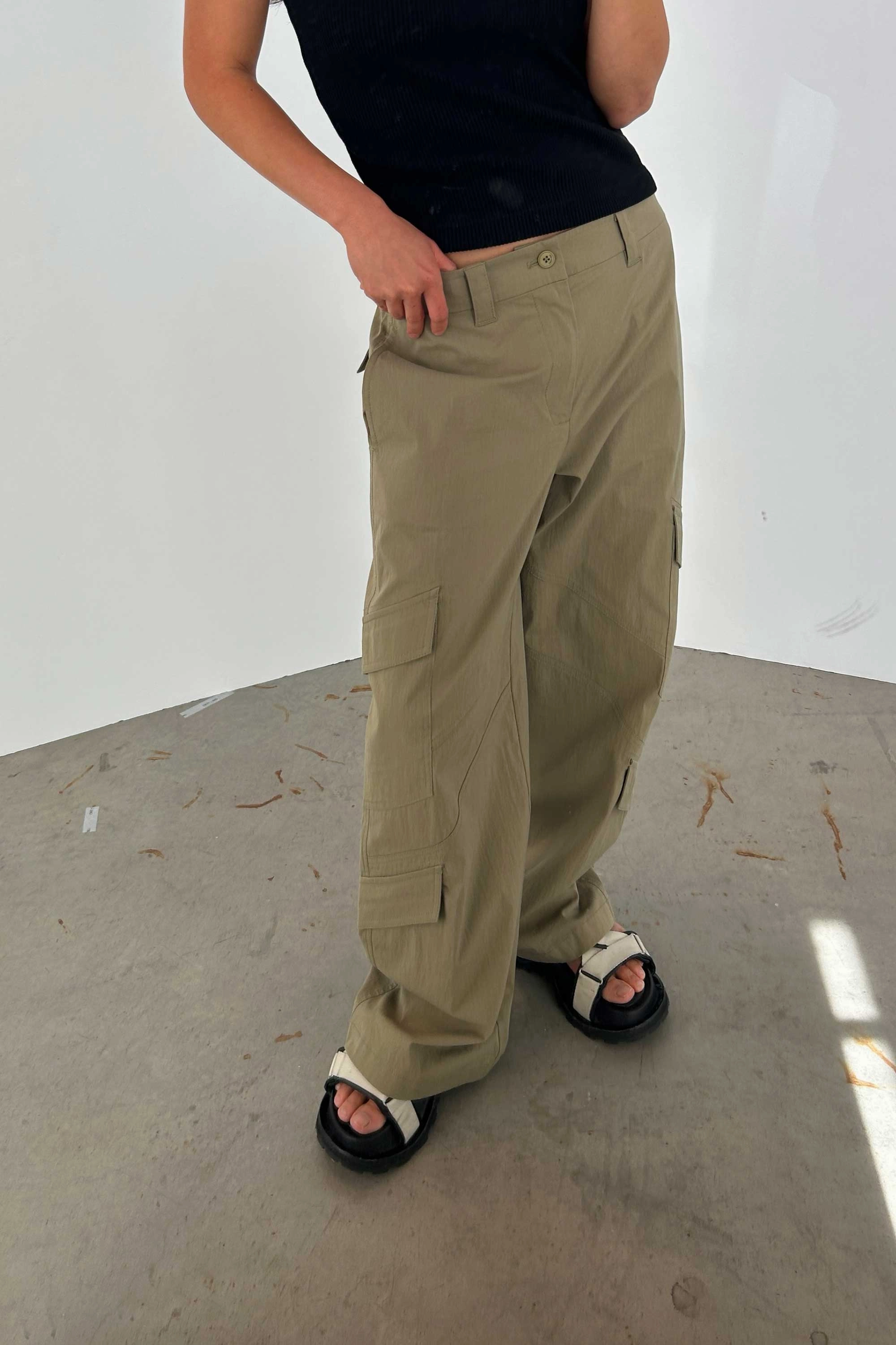 COTTON NYLON CARGO PANT Comfy Style