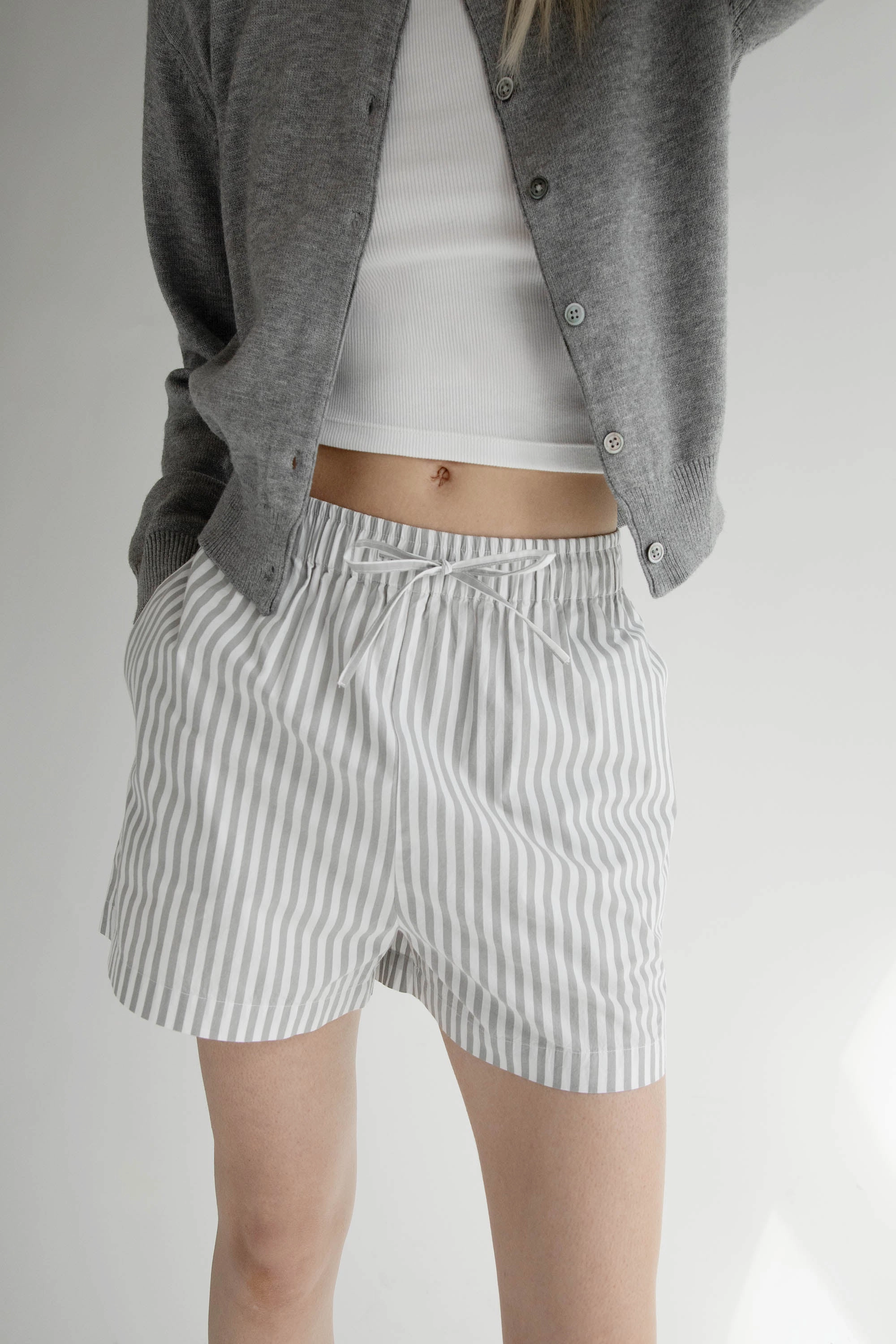 adventure apparel COTTON POPLIN STRIPED SHORT