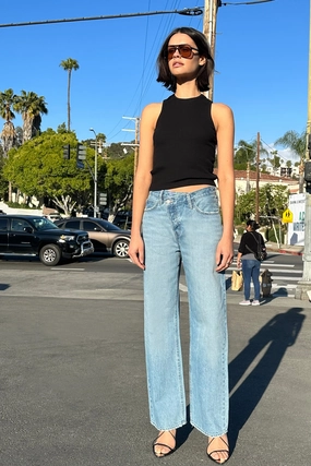 Versatile Look CROSSFRONT STRAIGHT LEG JEAN