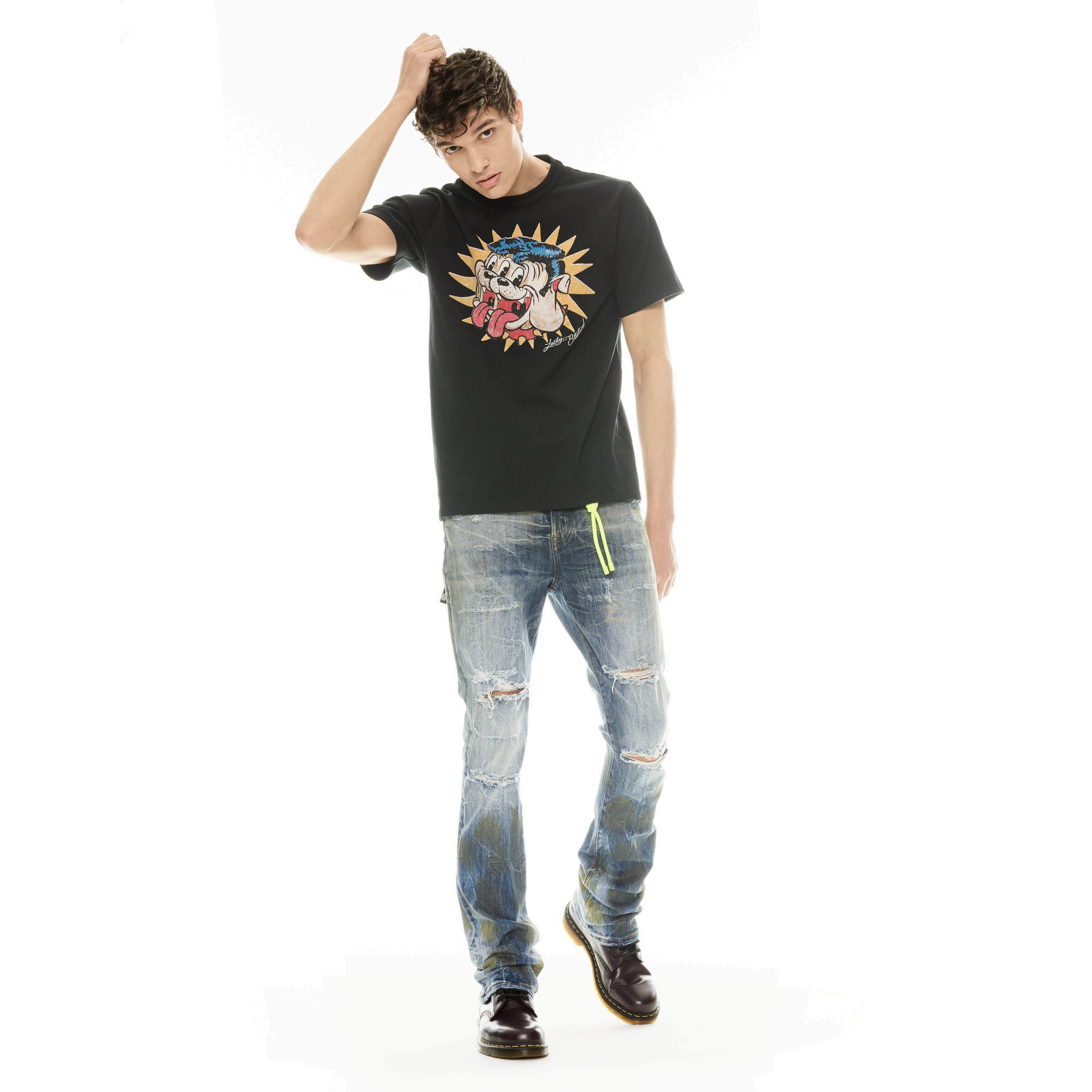 Cult's Short Sleeve Crew Neck Tee "Lucky Bastard" in Black Pastel color Cozy Waist