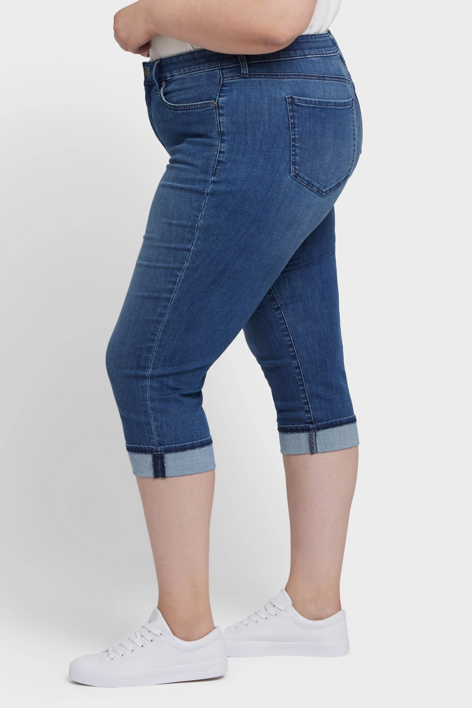 Marilyn Straight Crop Jeans In Plus Size - Blue Ridge Relaxed Mood