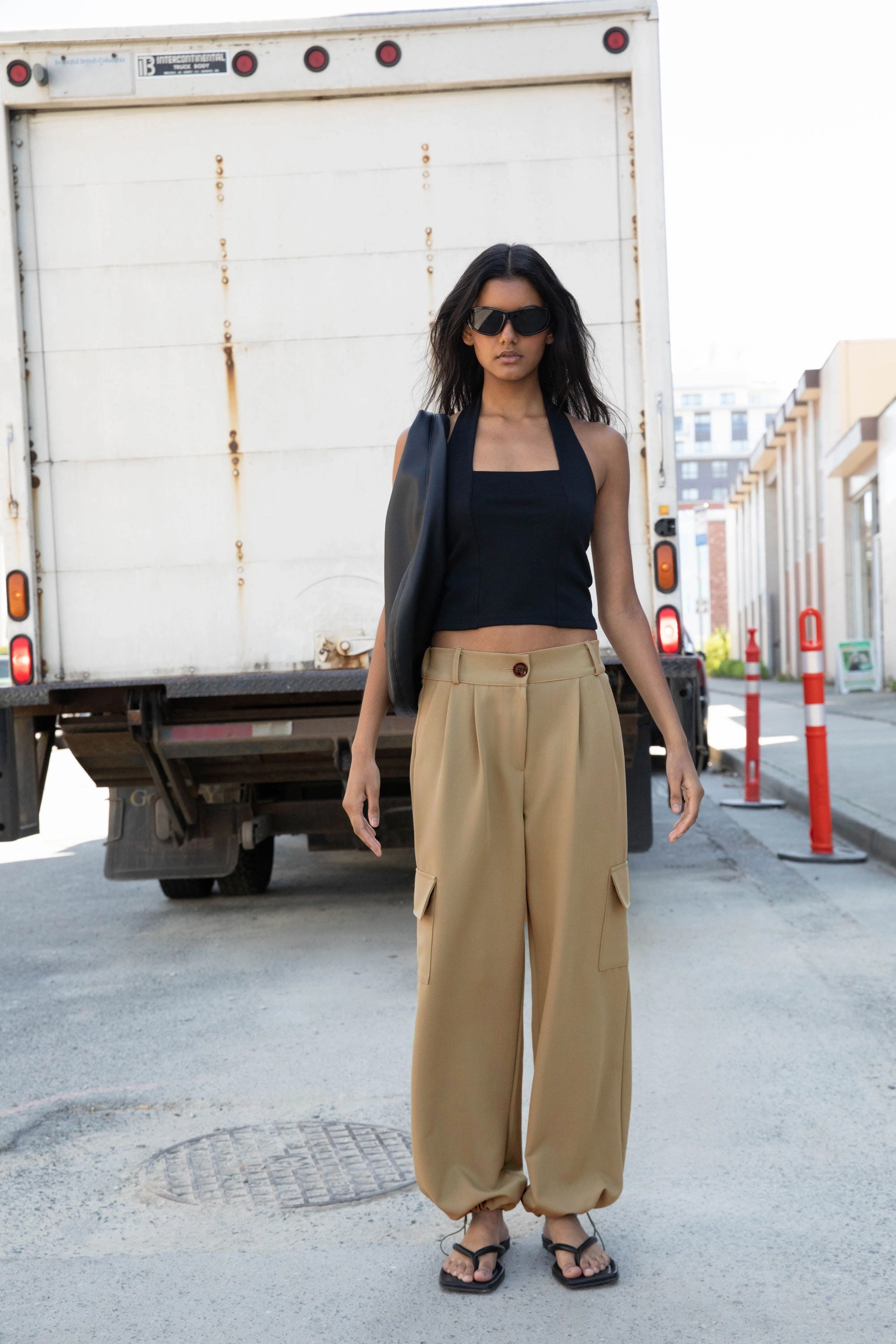 CARGO TROUSER WITH ADJUSTABLE HEM Adjustable Drawcord