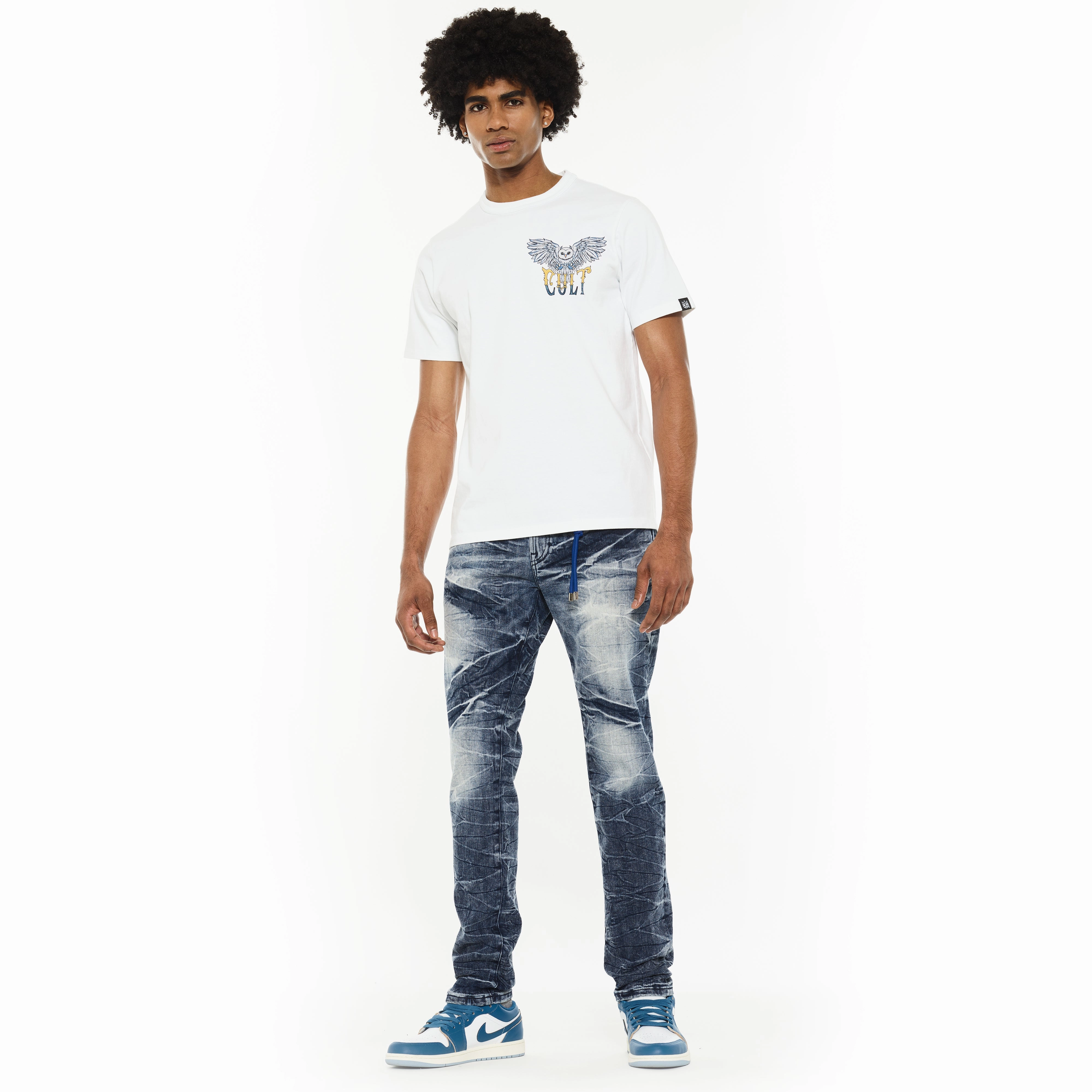 Cult's Heavyweight Short Sleeve Crew Neck Tee "Owl" in White Fit For All Day Easy Fit Wear