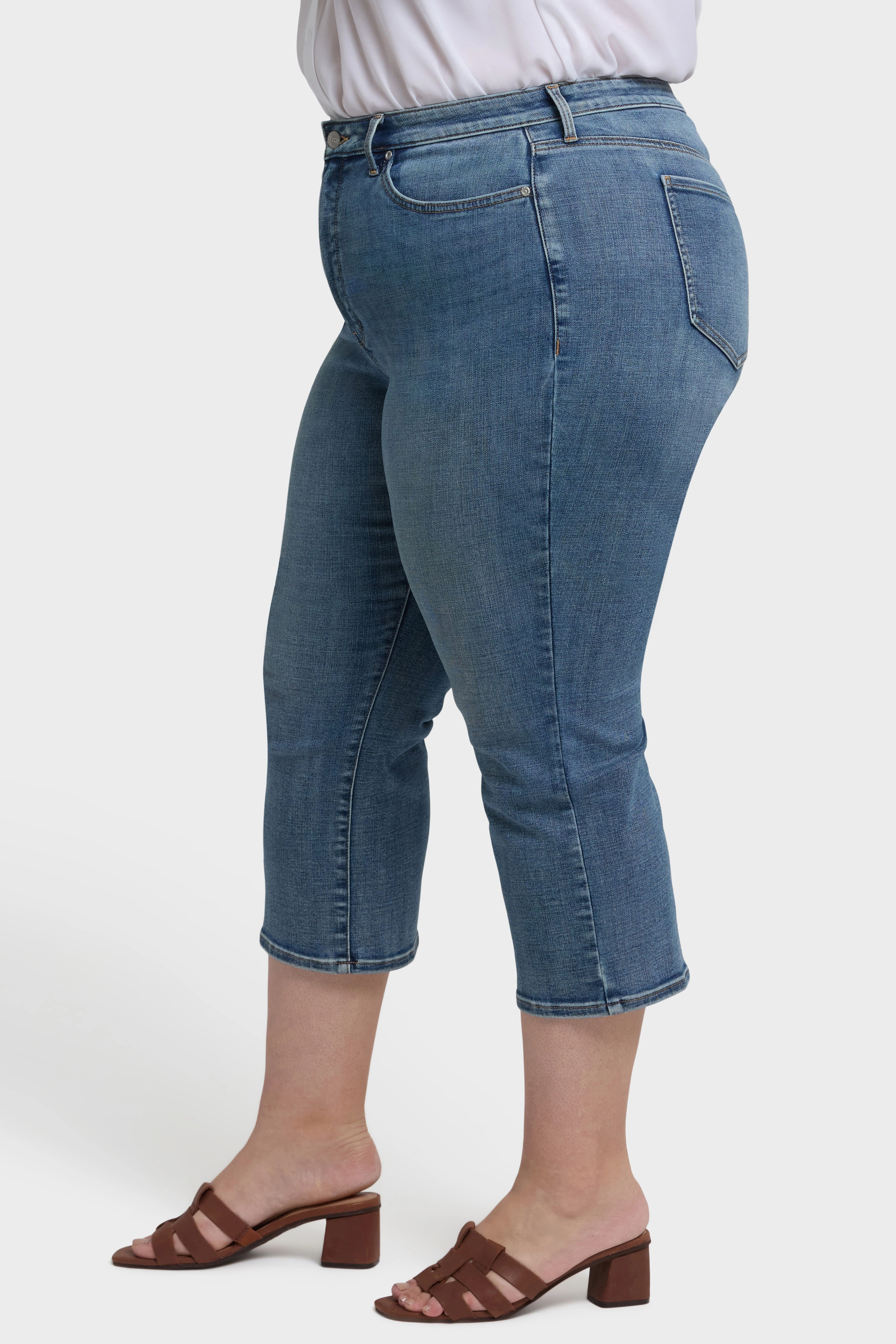 Bold Road Trip Joni Relaxed Capri Jeans In Plus Size - Majorca Bay