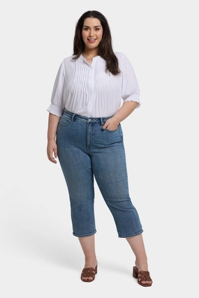 Sharp Finish Street Essential Joni Relaxed Capri Jeans In Plus Size - Majorca Bay