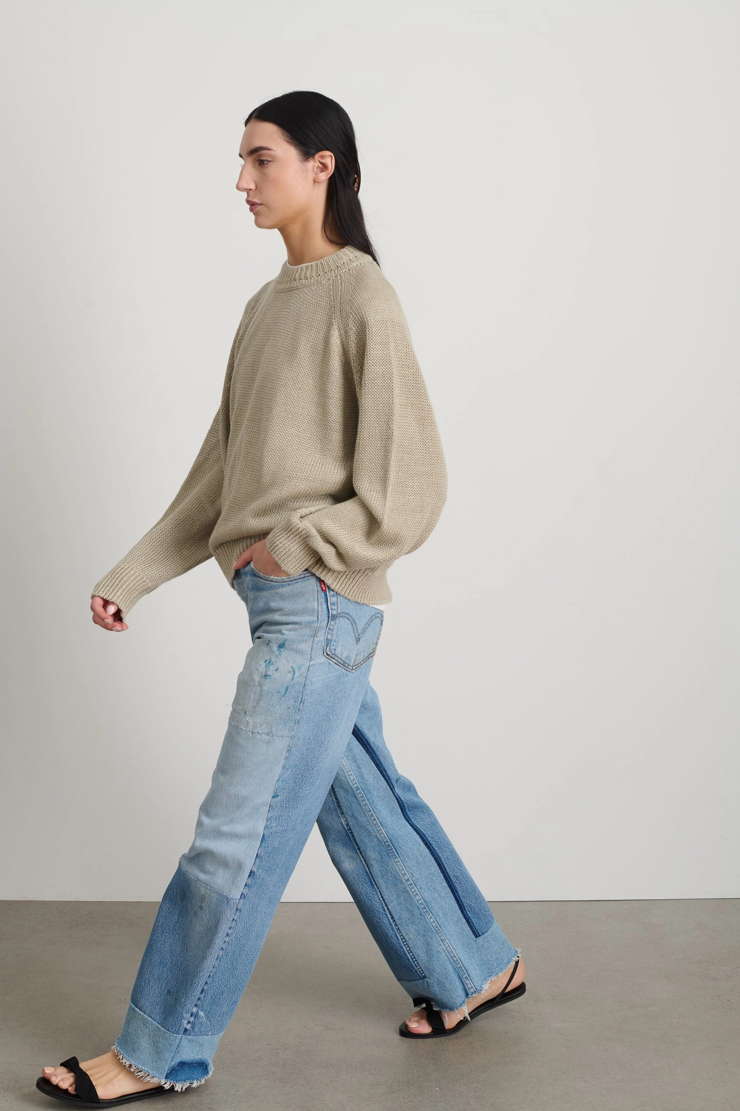 Lind Knit Crew Sand Moisture Wicking Technology