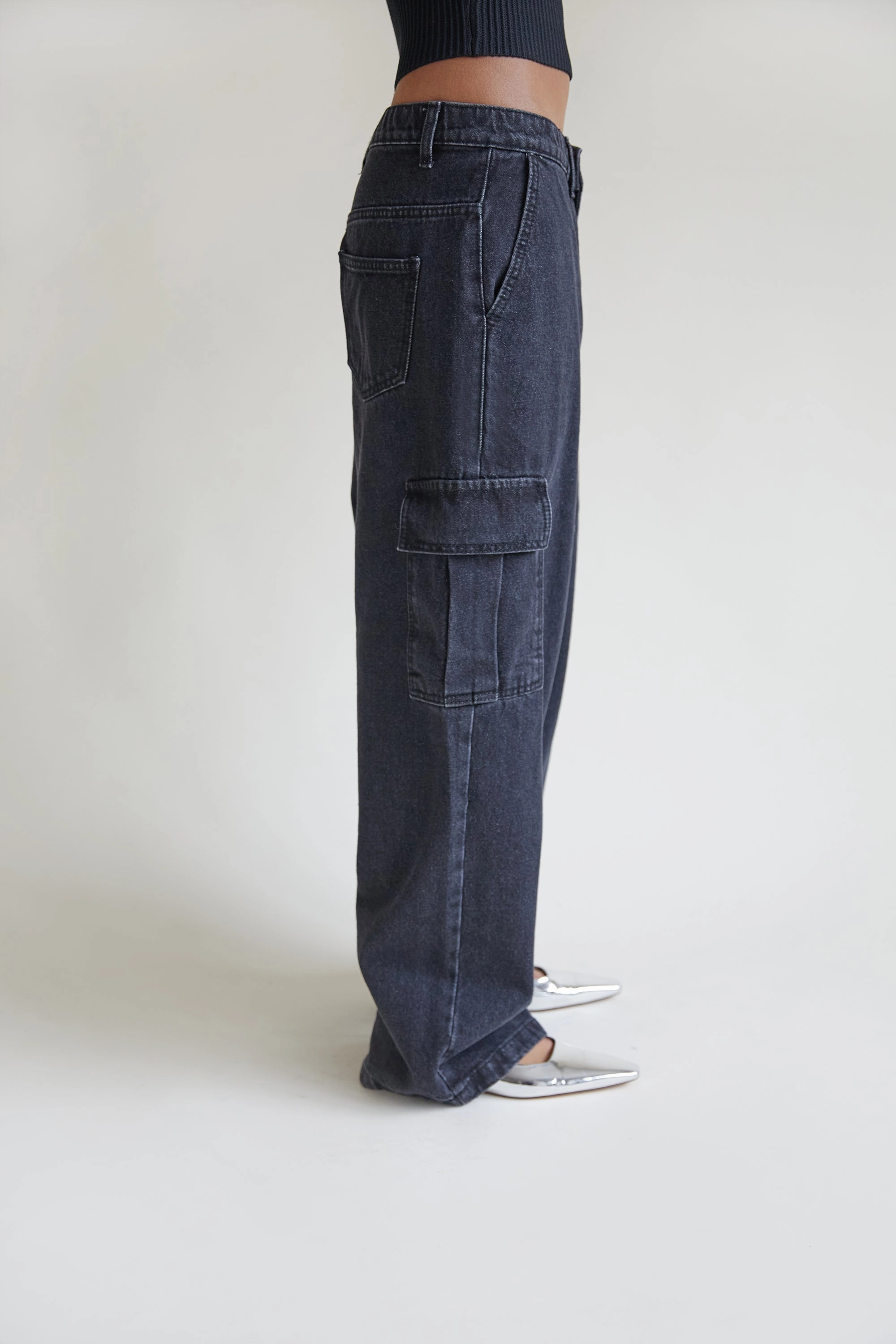 BLACK CARGO JEAN Comfortable Look Wear All-day Comfort