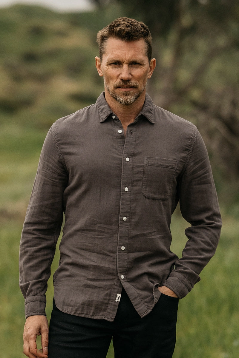 The Ripper Double Gauze Organic Cotton Shirt - Charcoal Flexible Wear Everyday Look
