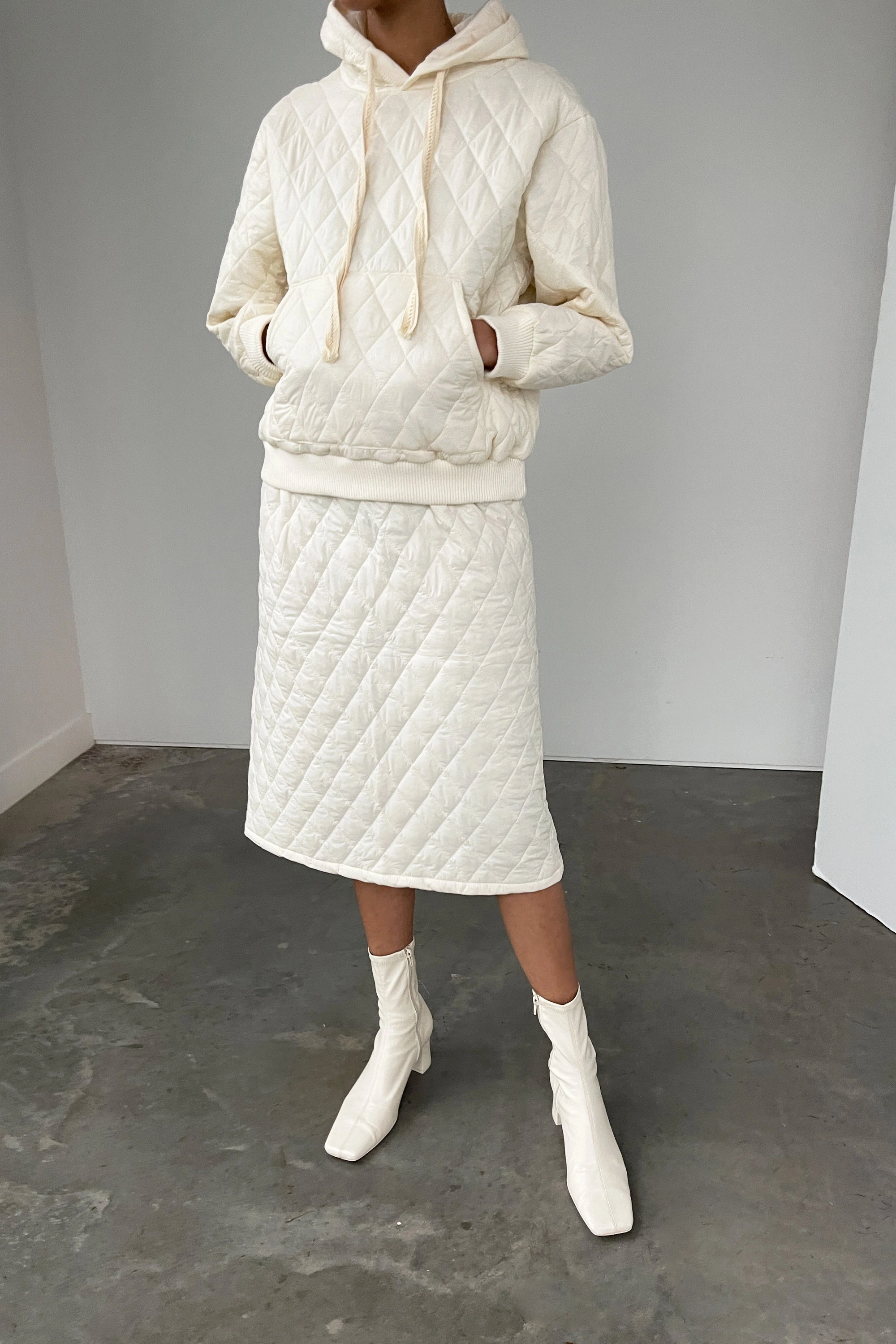 QUILTED MIDI SKIRT light texture