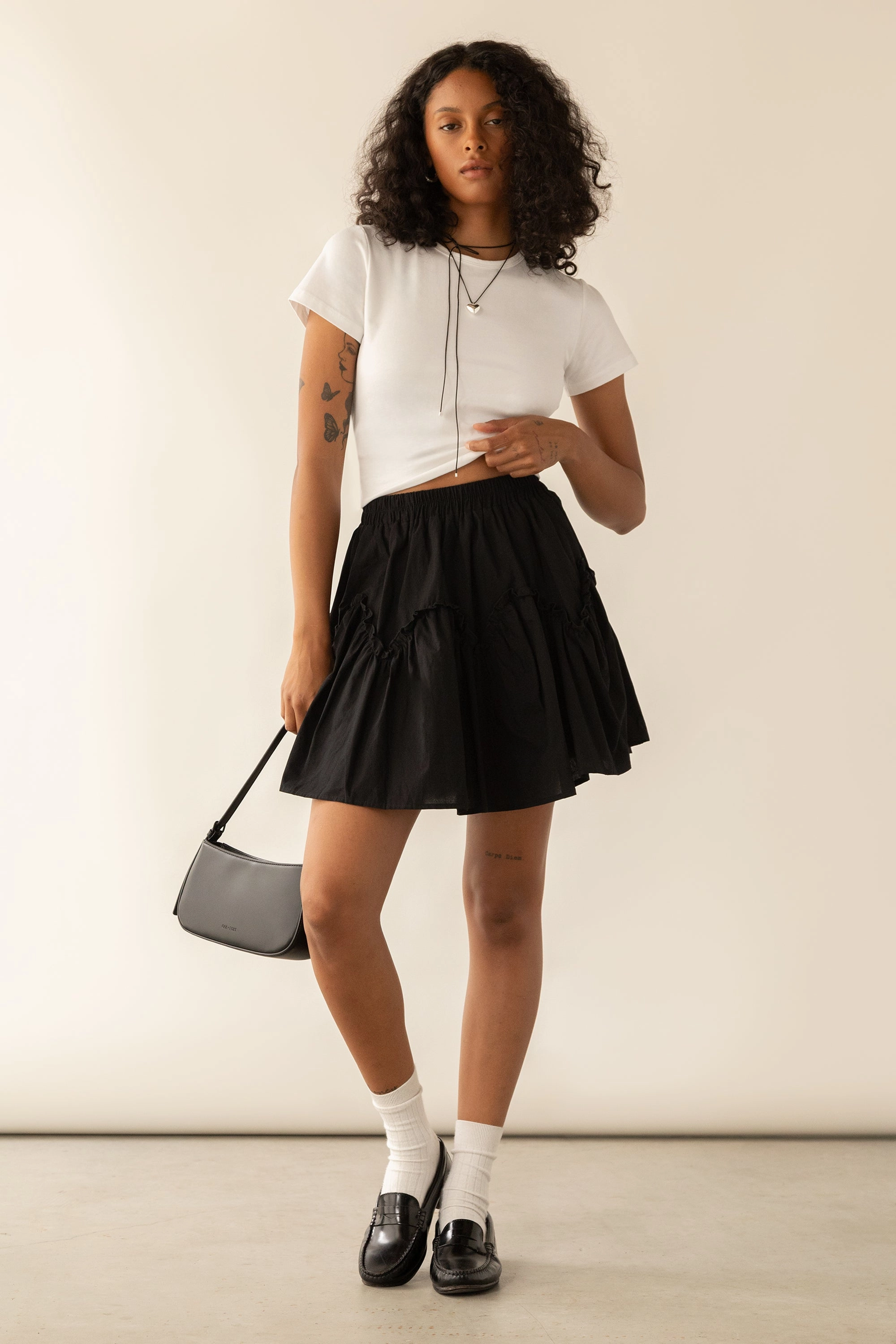 Stretch Comfort Aesthetic Fit WAVY TIERED MINI SKIRT