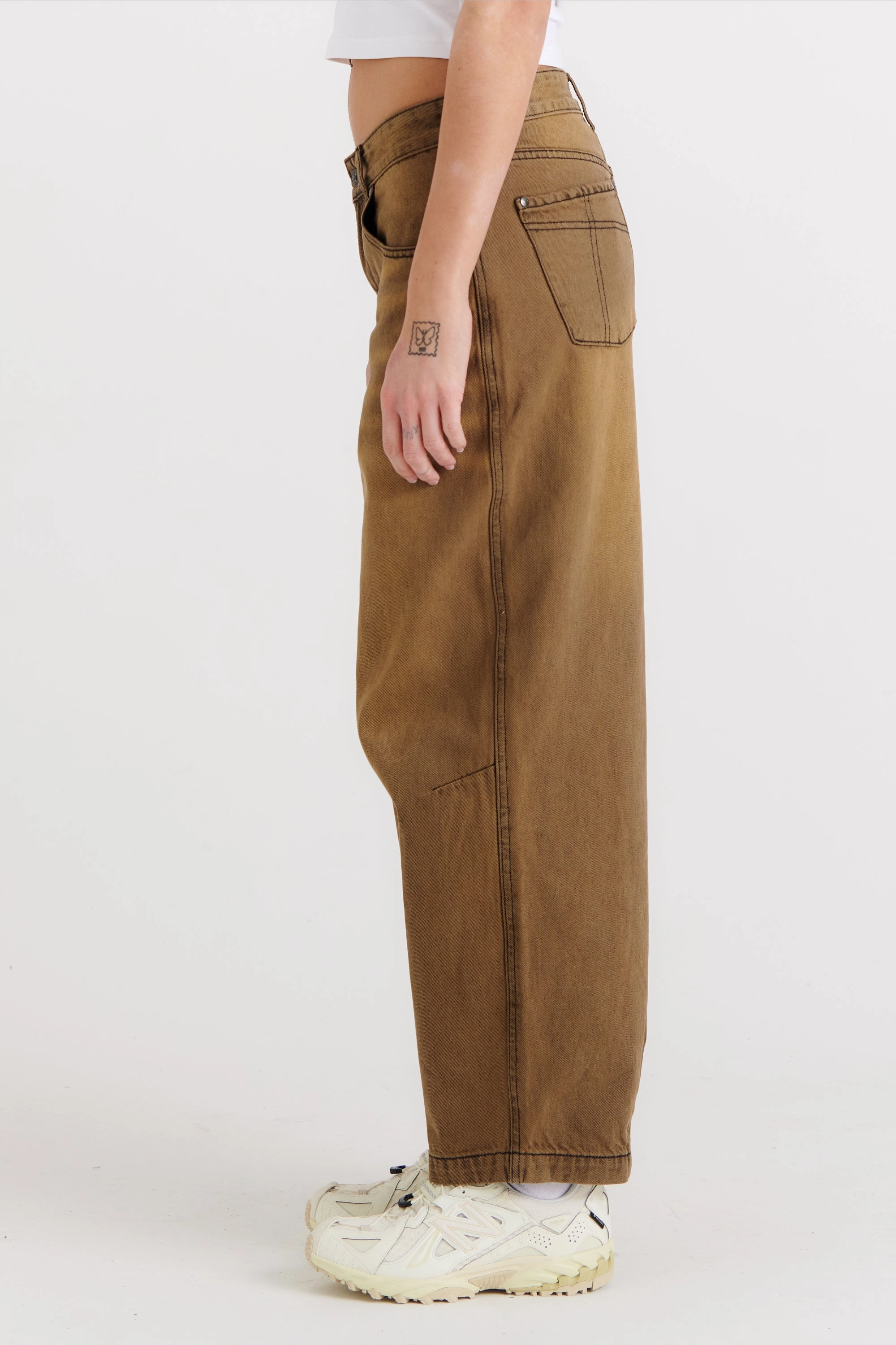 Goliath Jean Brown Wash Casual Elegance