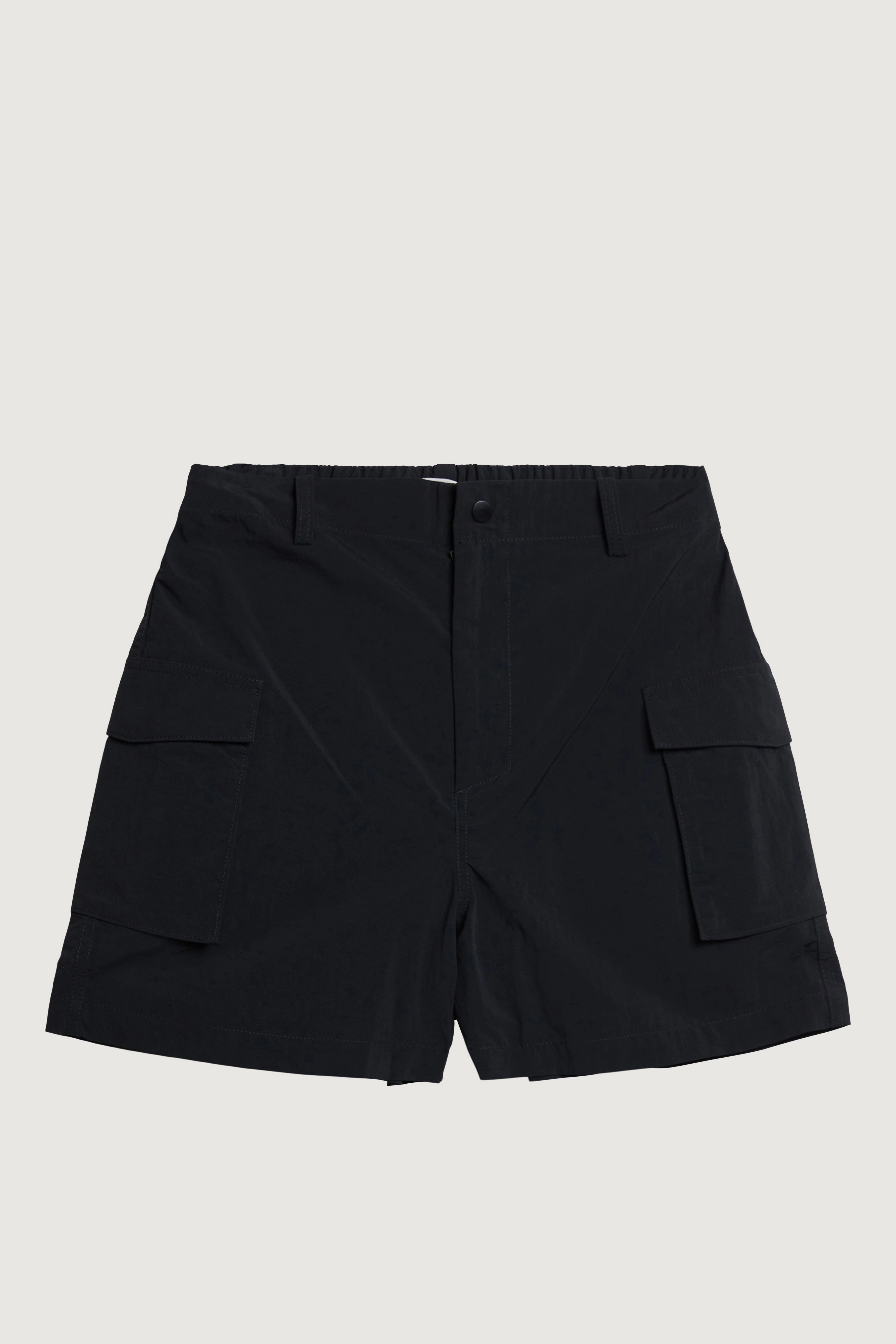 CARGO SHORT Gothic style