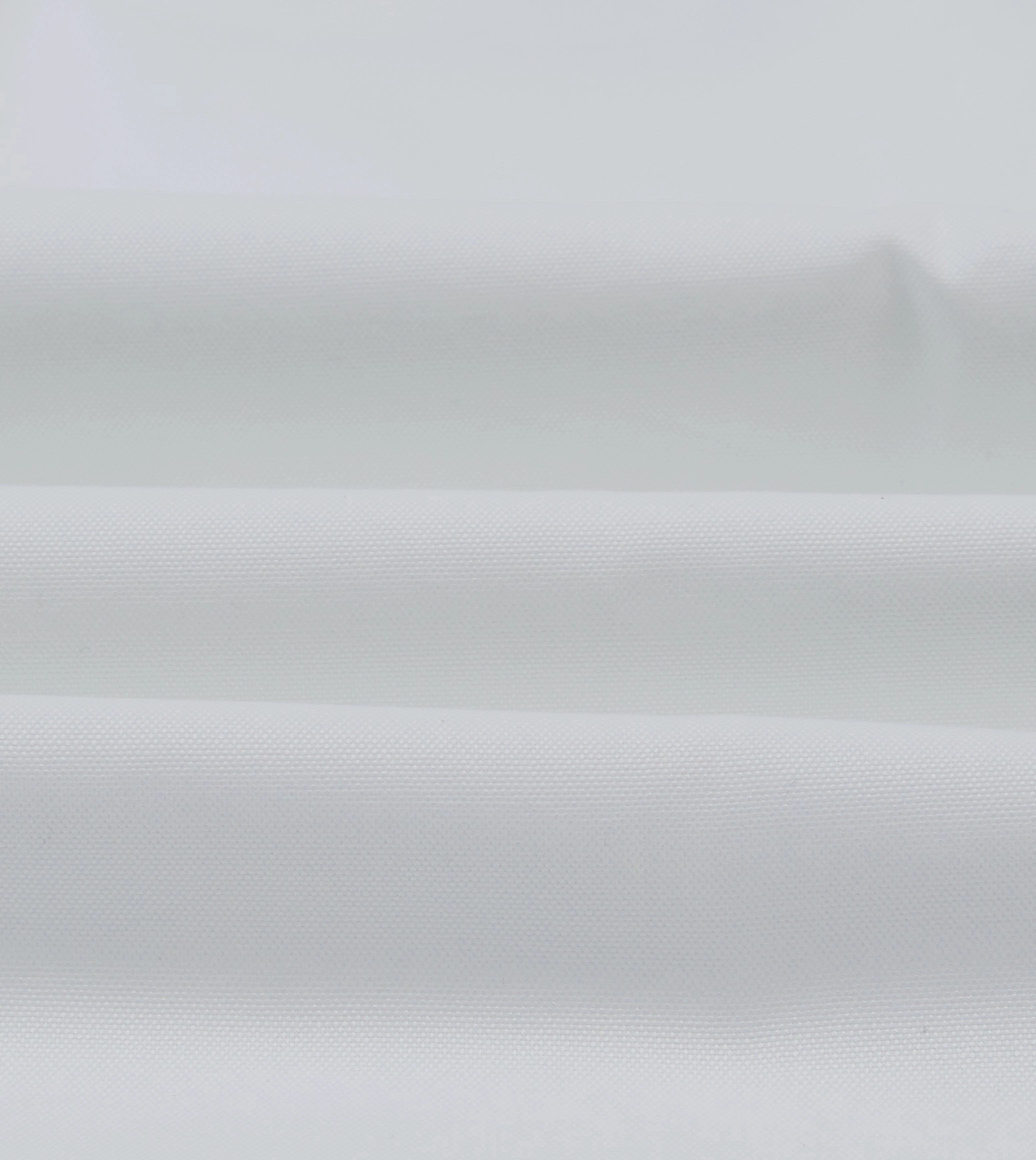 Anti-static Travel-friendly White Pinpoint Oxford Cotton Cloth Button-Down Shirt