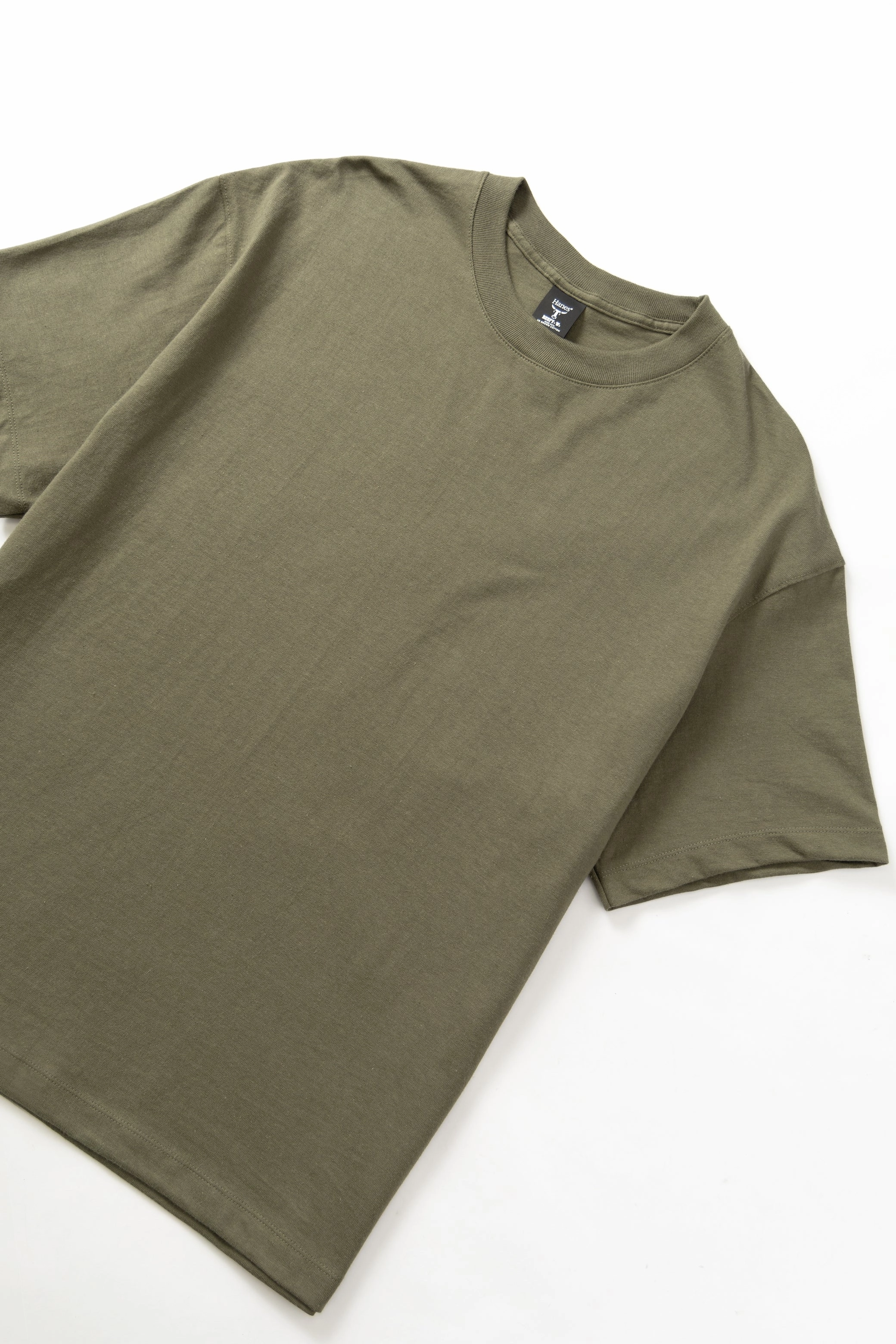 cotton material Hanes - Oversized Beefy-T 6oz T-Shirt - Fatigue Green