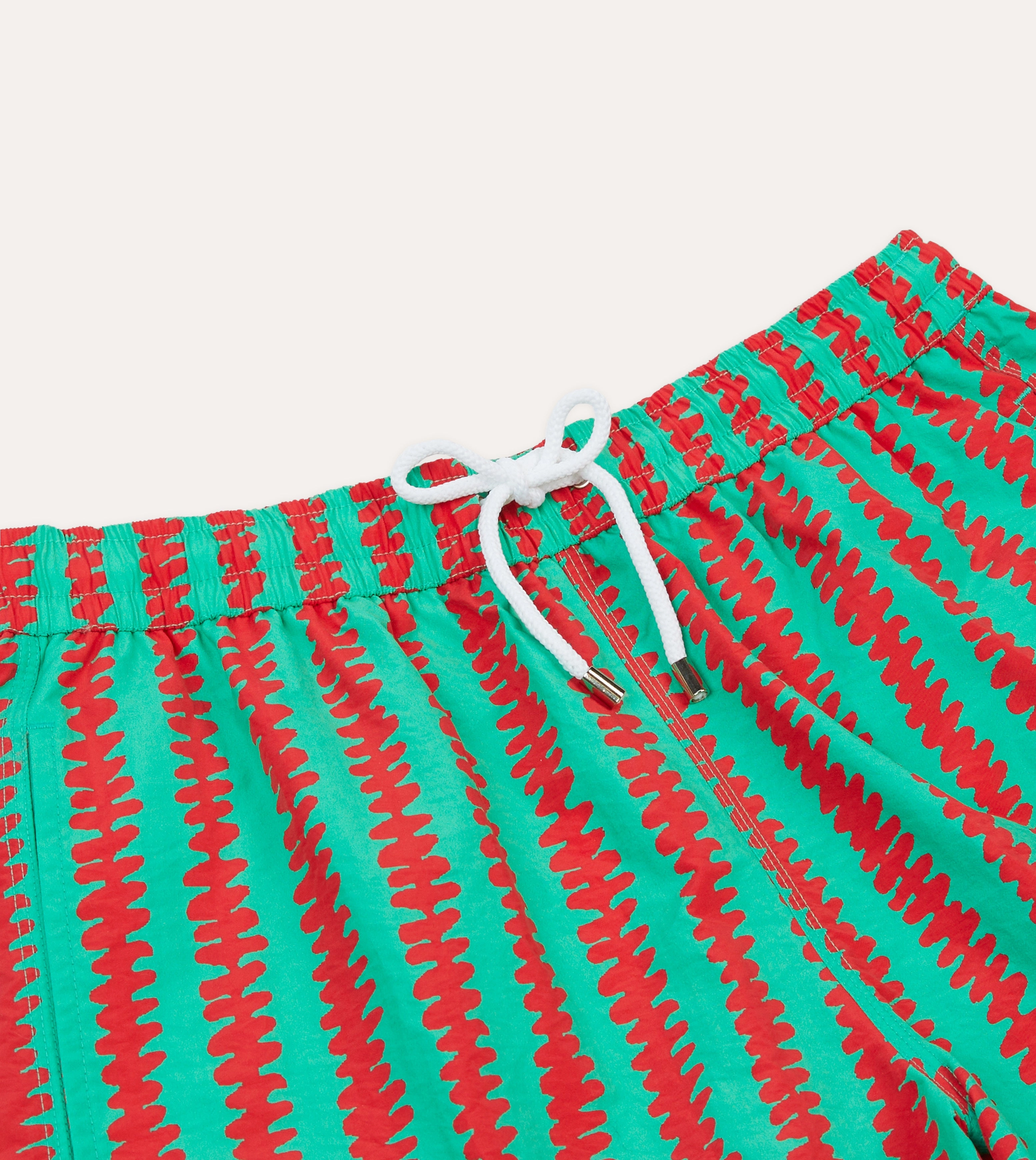 Flexible Comfort Wear Temperature Regulating Fibers Kelim Stripe Print Nylon Drawstring Swim Shorts