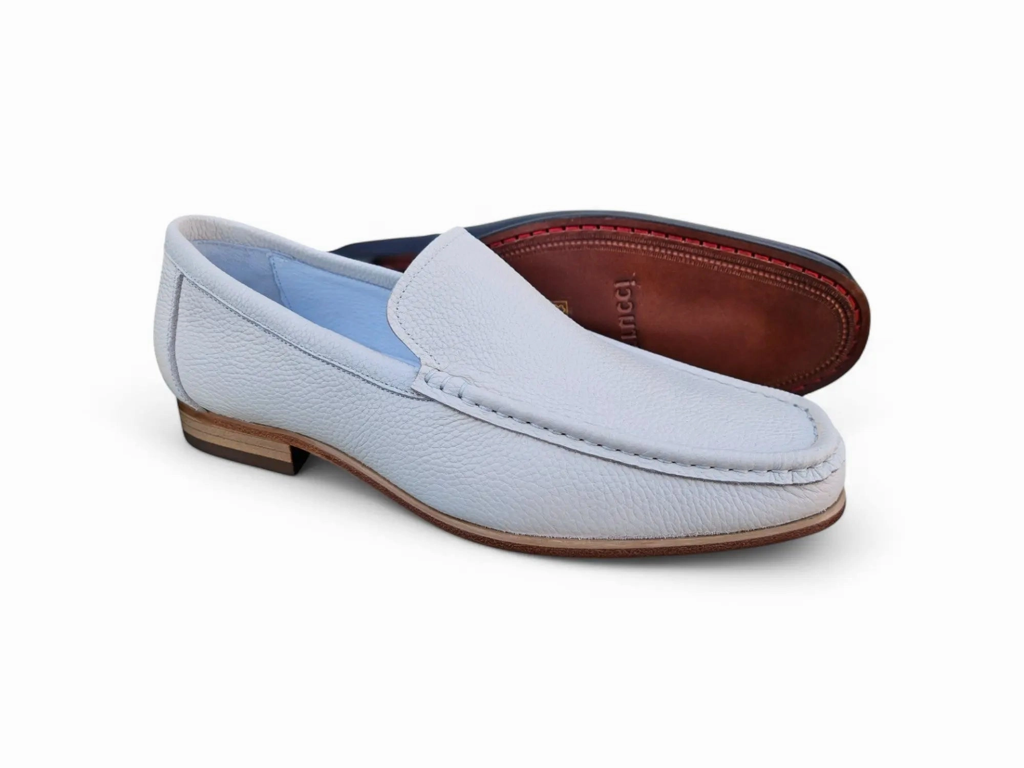 Odor Resistant Perfect Fit Leather Sole Timeless Slip-on Loafer