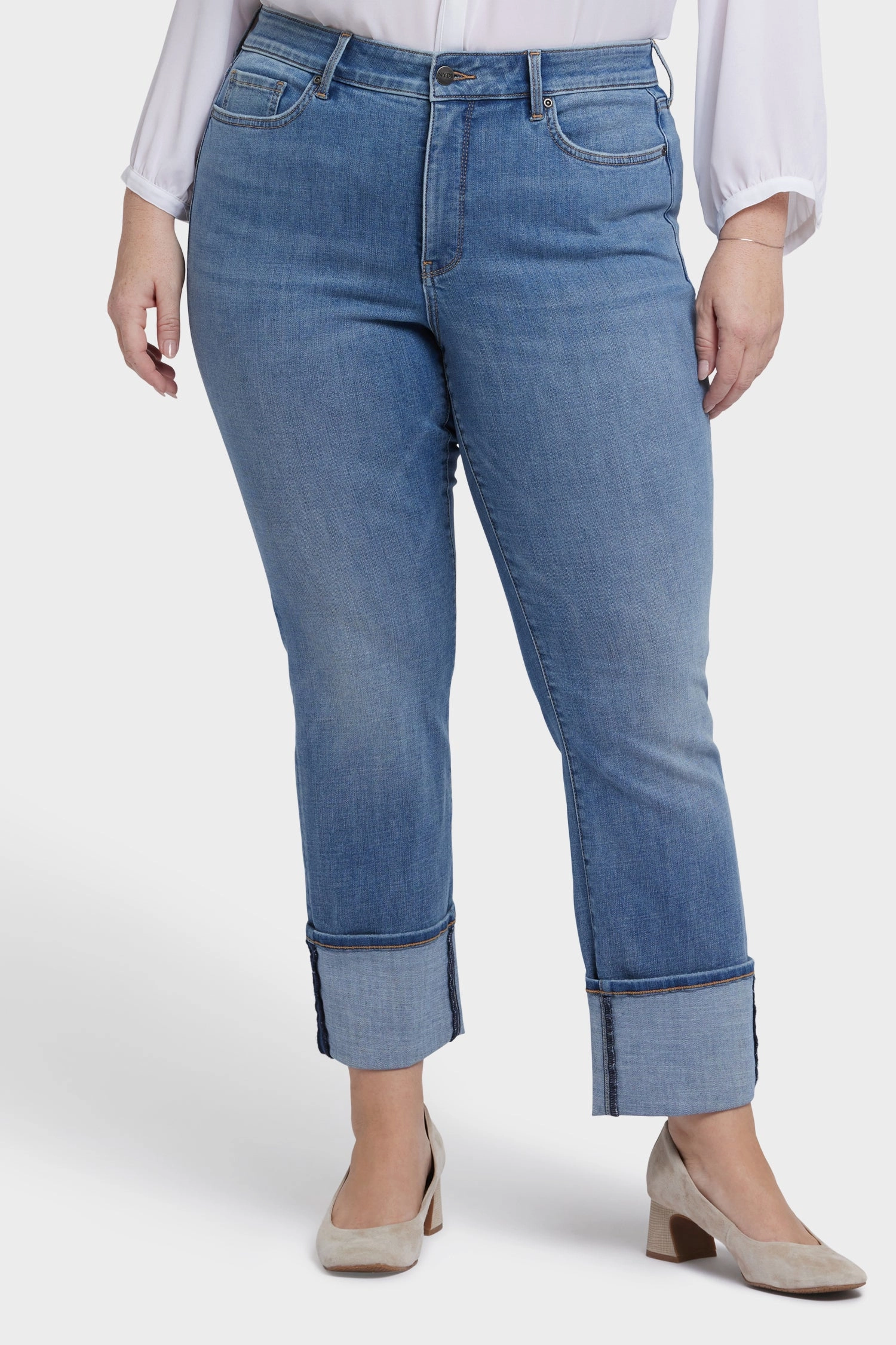 Marilyn Straight Jeans In Plus Size - Barcelona Breeze Sandblasted Details