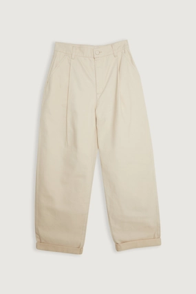 LOOSE FIT TROUSER Dynamic Motion