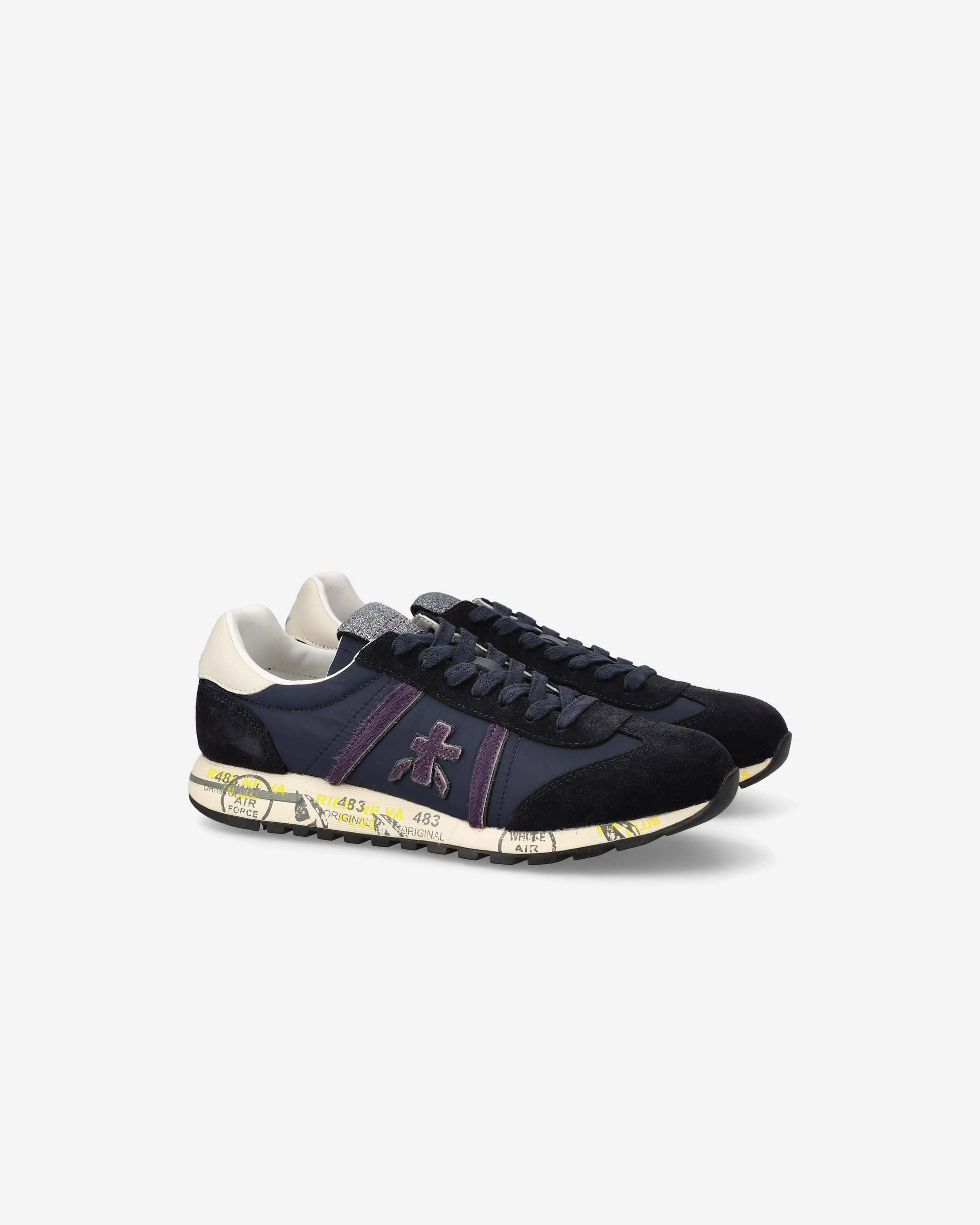 Minimalist Lacing On Foot Lucyd 7765