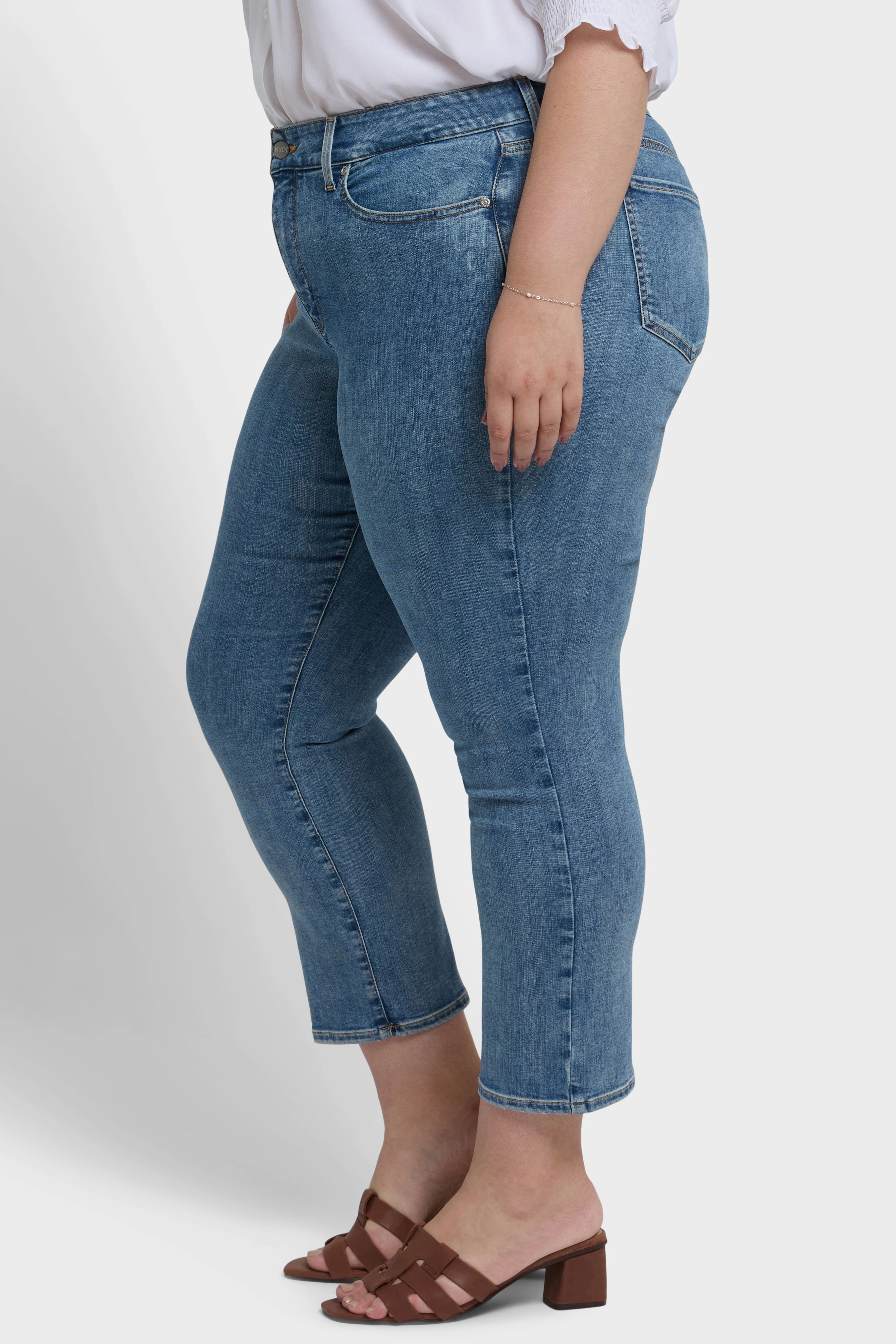 Marilyn Straight Ankle Jeans In Plus Size - Minorca Isle Winter Warmth Minimalist