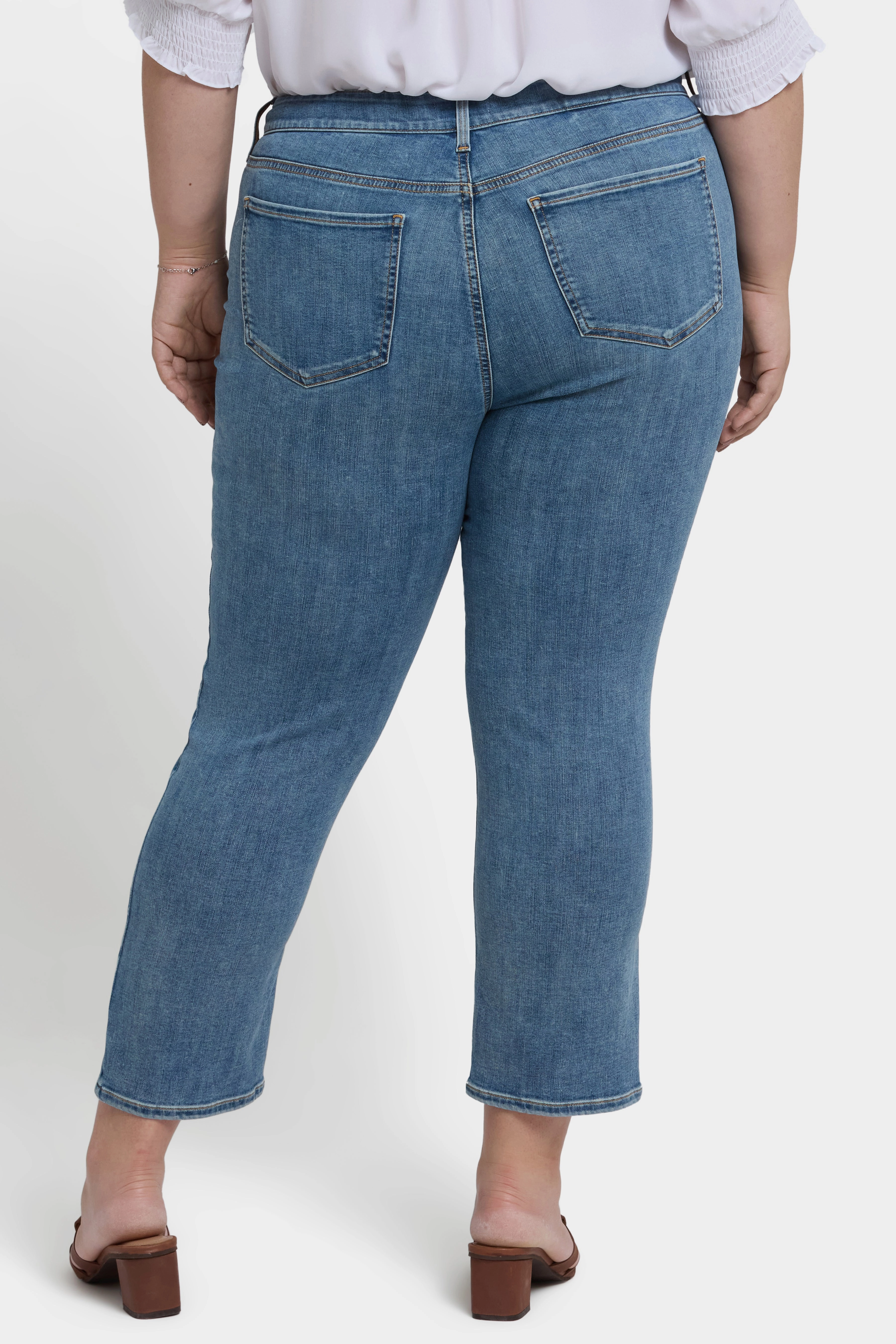 Marilyn Straight Ankle Jeans In Plus Size - Minorca Isle Vintage Lover Smooth Bold