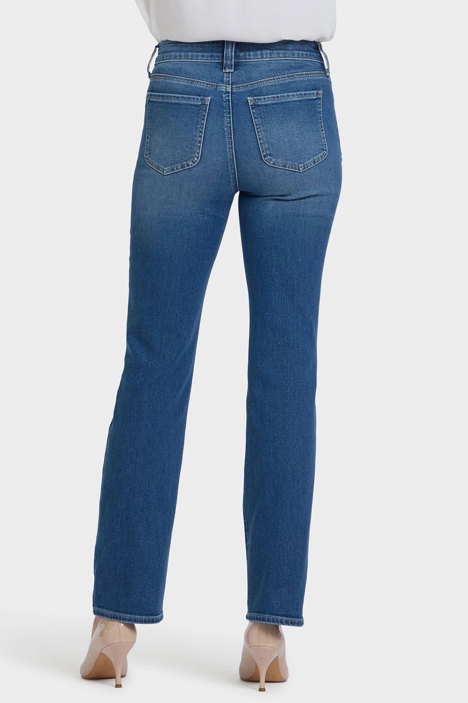 Weekender Wear Marilyn Straight Jeans In Petite - Romantic Indigo