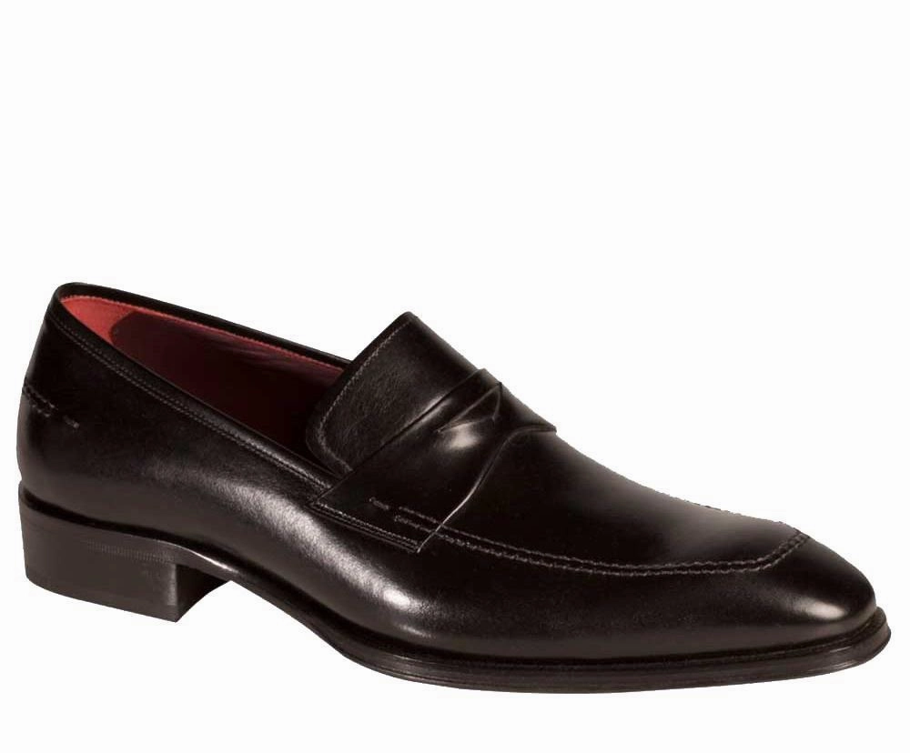 Comfortable Movement Odor Control Layer Mezlan Toulon